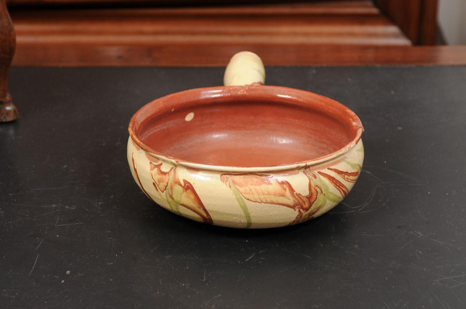 French 19th Century Glazed Pottery Serving Dish with Terracotta and Gold Glaze For Sale 4