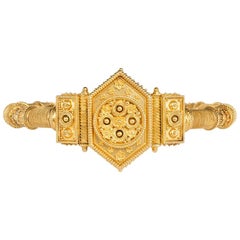 19th Century Gold Etruscan Revival Hinged Bangle Bracelet, France