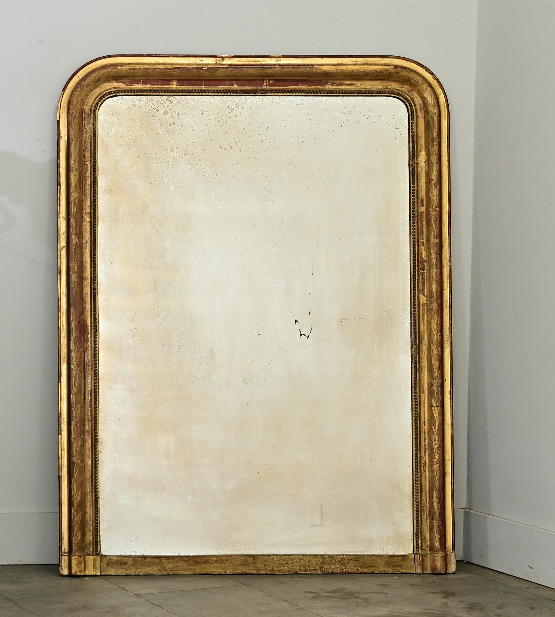 Luigi Filippo Specchio francese Louis Philippe dorato del XIX secolo