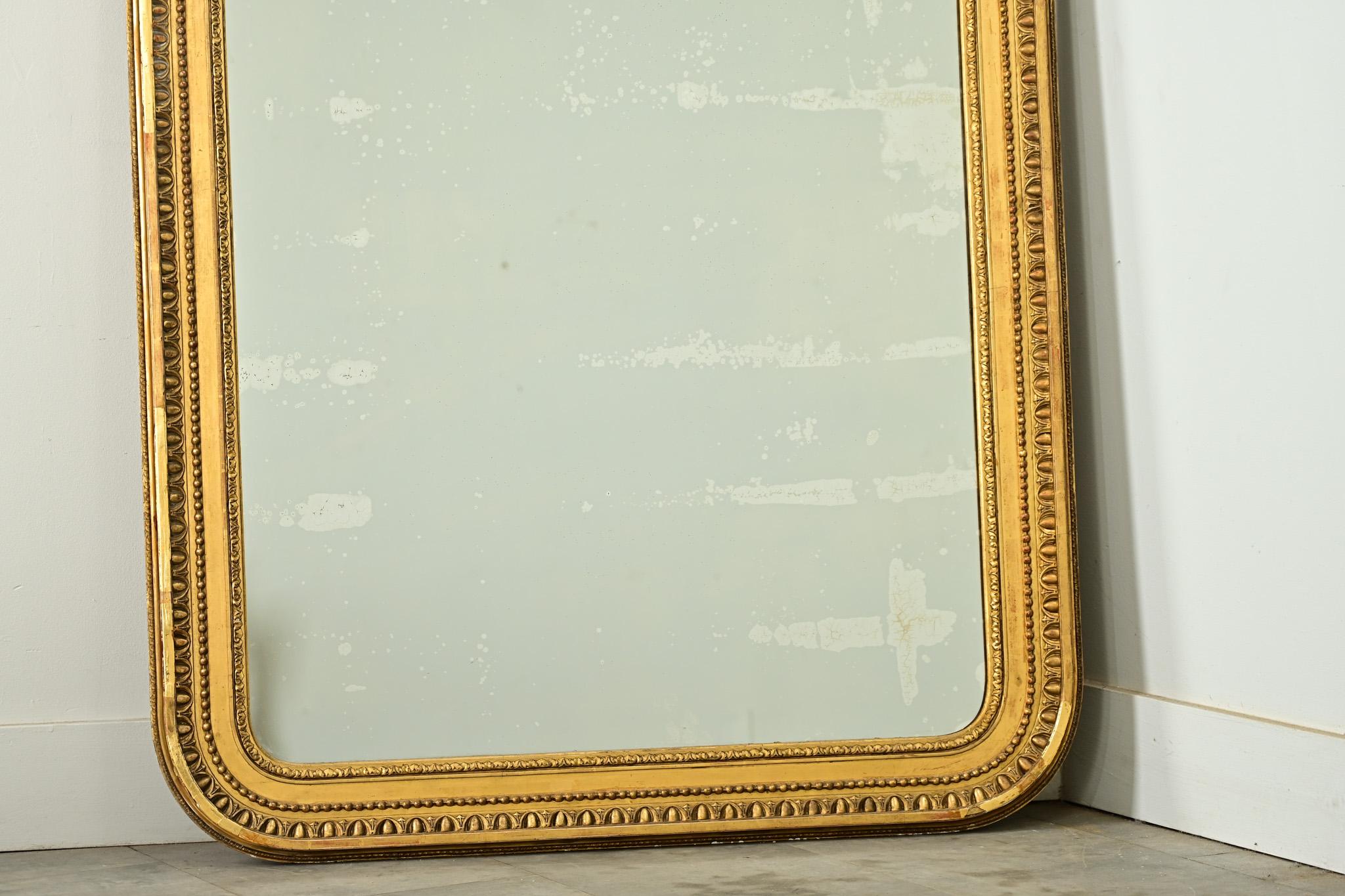 French 19th Century Gold Gilt Louis Philippe Mirror In Good Condition For Sale In Baton Rouge, LA