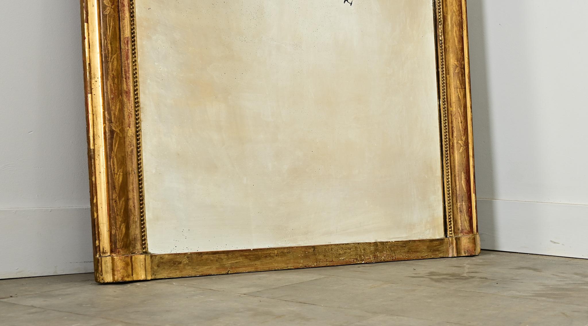 Oro Specchio francese Louis Philippe dorato del XIX secolo