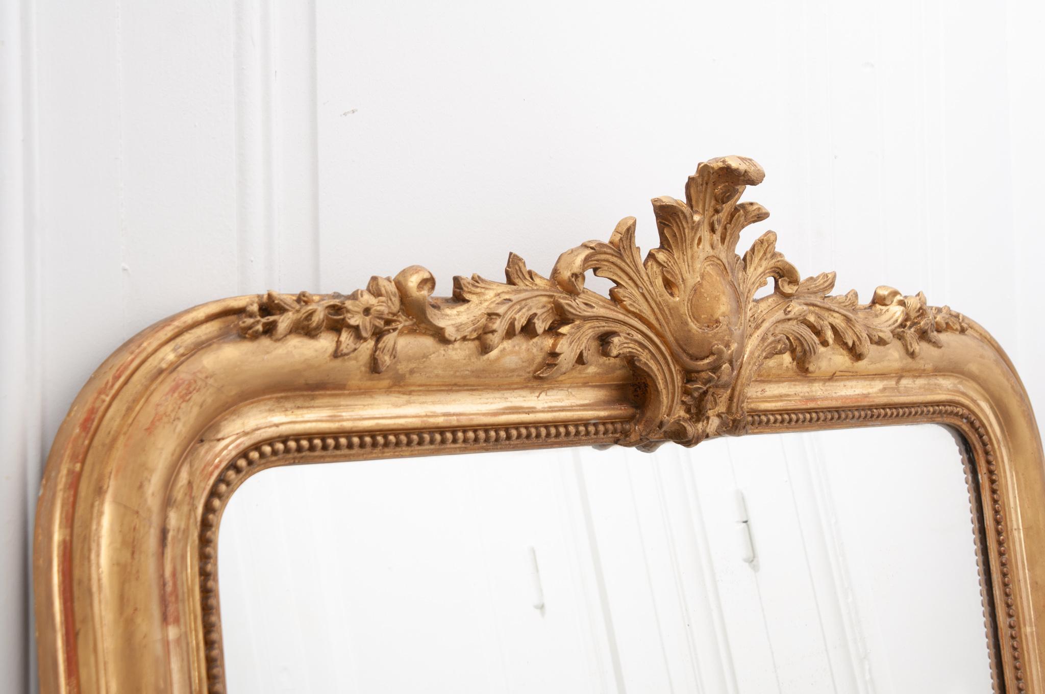 French 19th Century Gold Gilt Louis Philippe Mirror with Crest In Good Condition In Baton Rouge, LA
