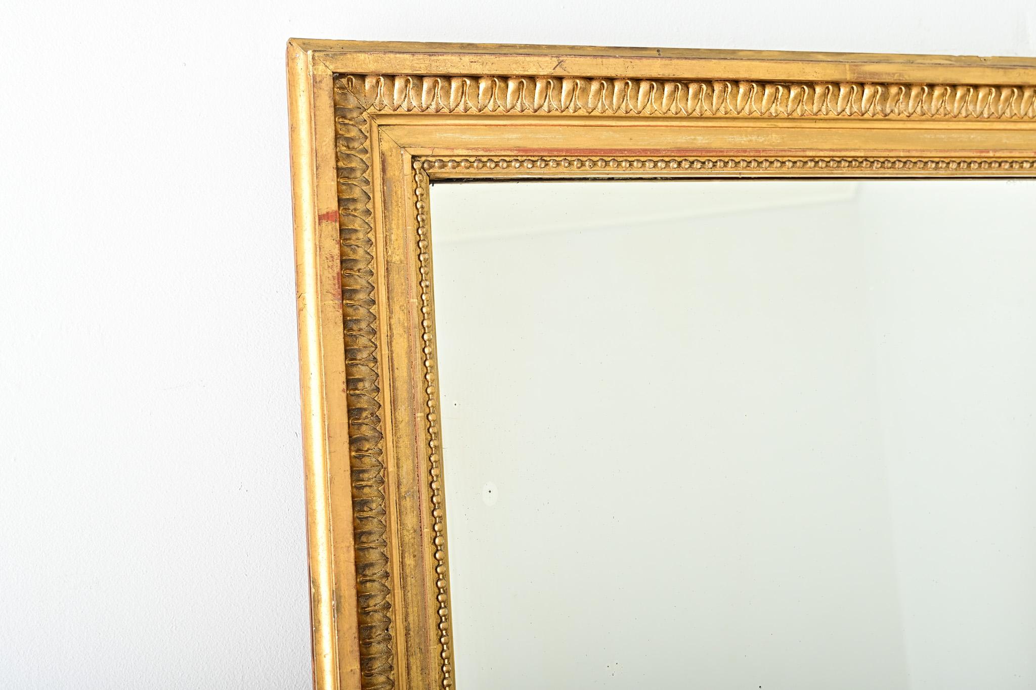 XIXe siècle Miroir de cheminée français du 19e siècle, doré à l'or fin en vente