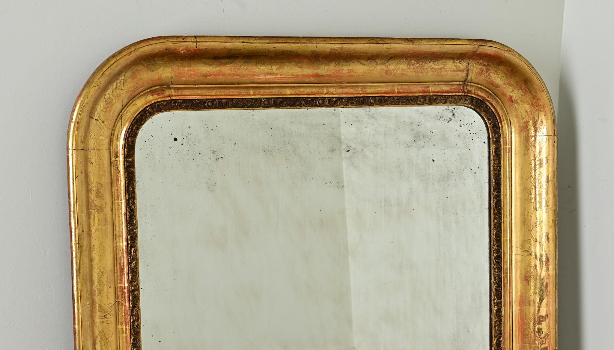 Sculpté à la main Miroir français du 19ème siècle doré à l'or en vente
