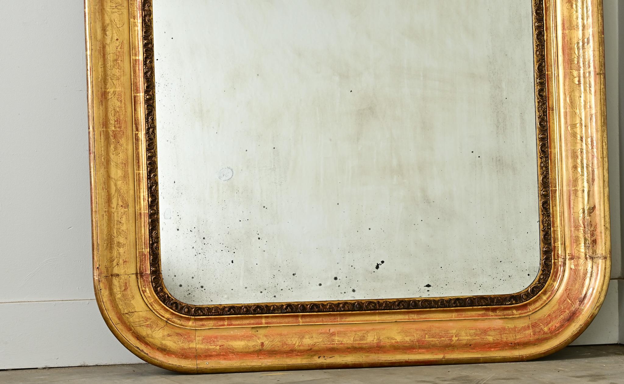 Miroir français du 19ème siècle doré à l'or Bon état - En vente à Baton Rouge, LA