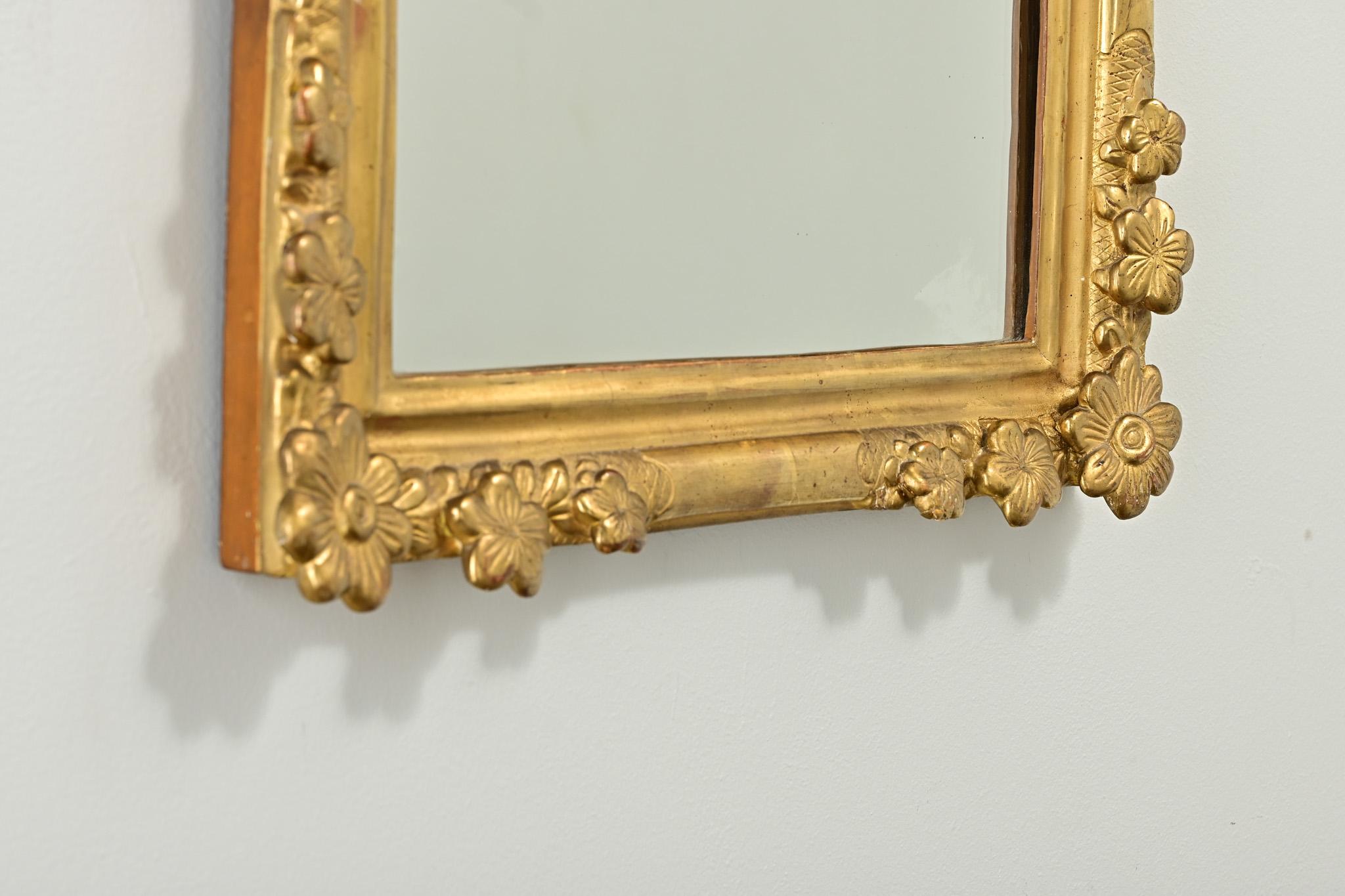 Hand-Carved French 19th Century Gold Gilt Mirror with Flowers For Sale