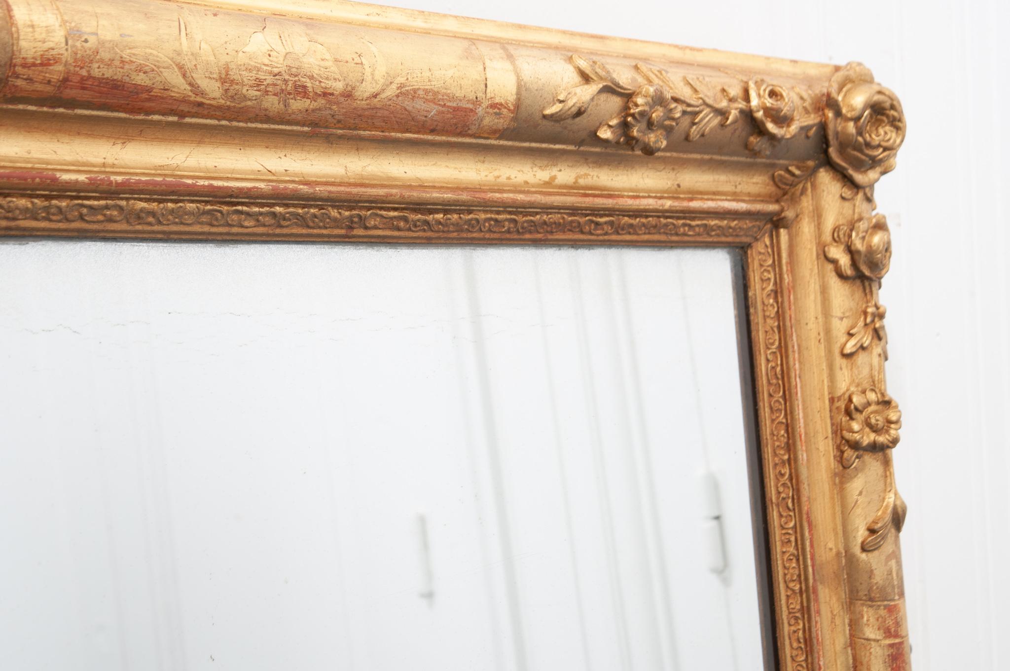 XIXe siècle Miroir inclinable français du 19ème siècle doré à l'or fin en vente