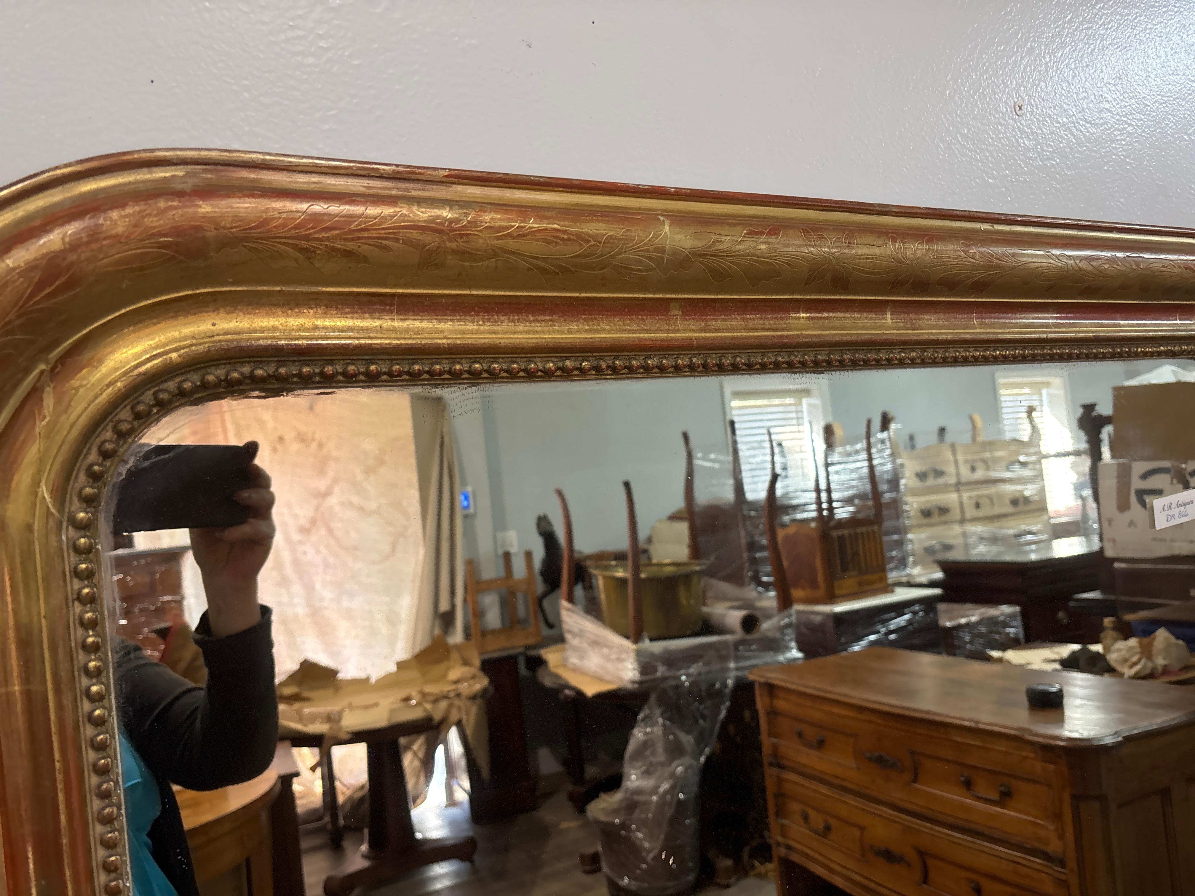 Specchio francese del XIX secolo in foglia d'oro in vendita 5