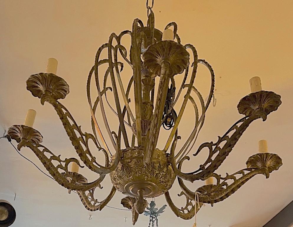 French 19th Century Gold Painted Bronze Chandelier with Eight Lights 1