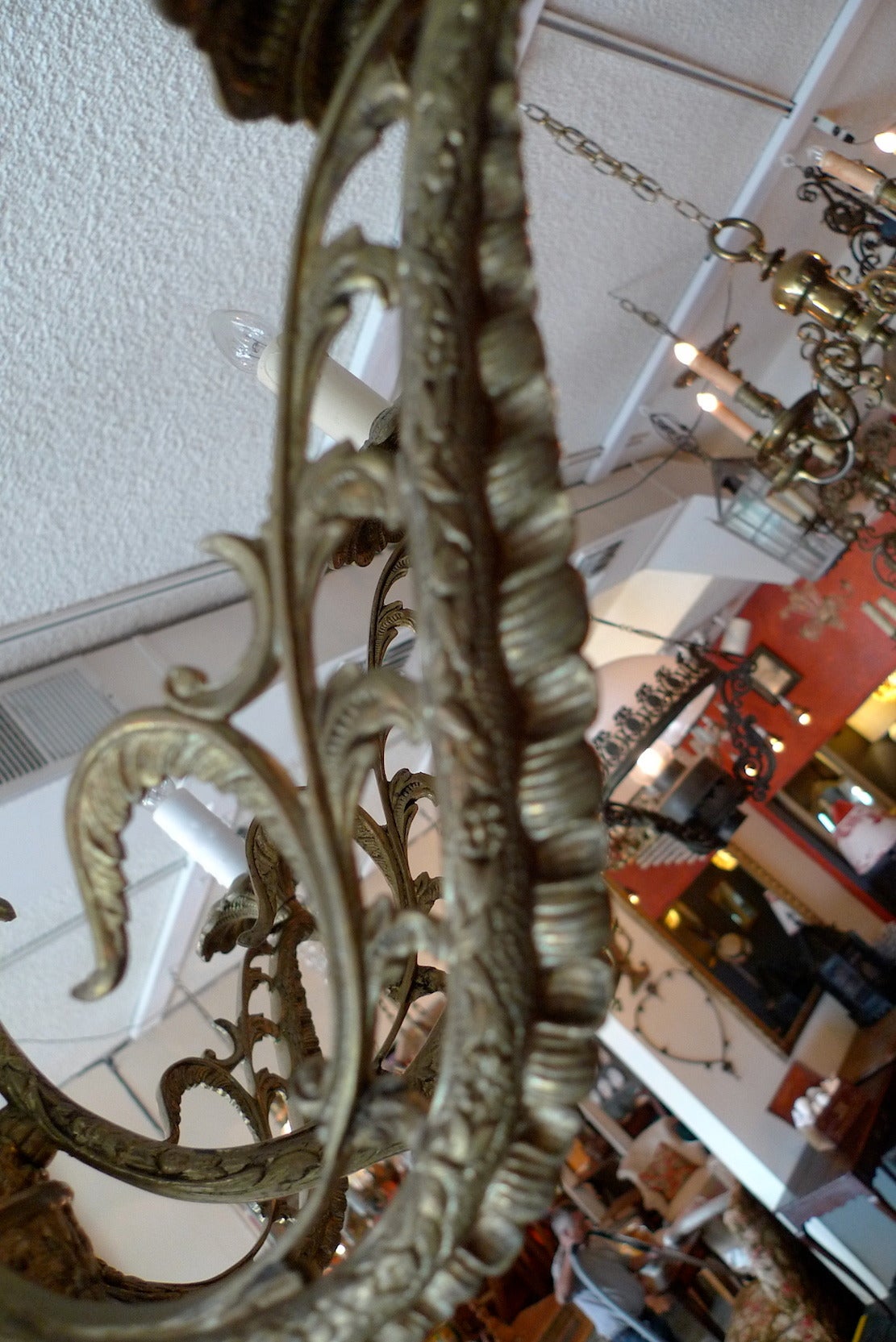 French 19th Century Gold Painted Bronze Chandelier with Eight Lights 2