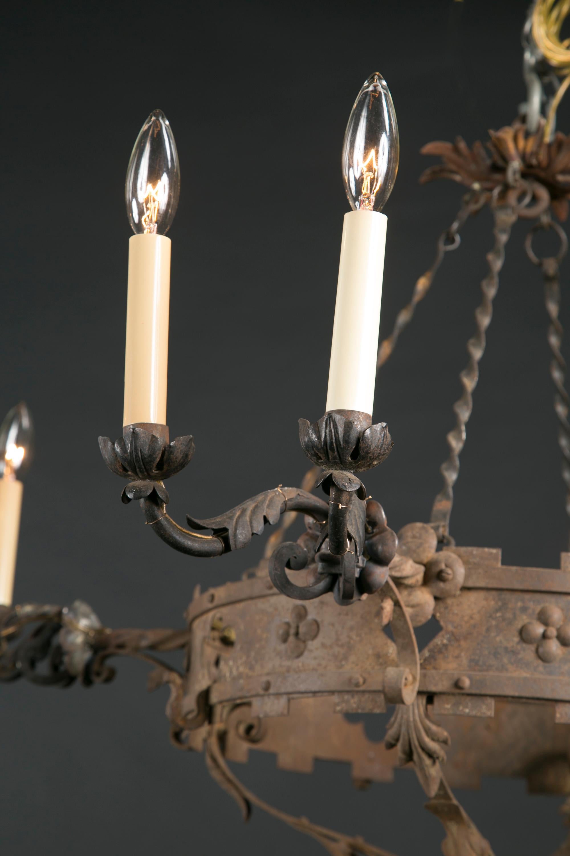 French 19th Century Gothic Revival, Iron & Tole Chandelier For Sale 1
