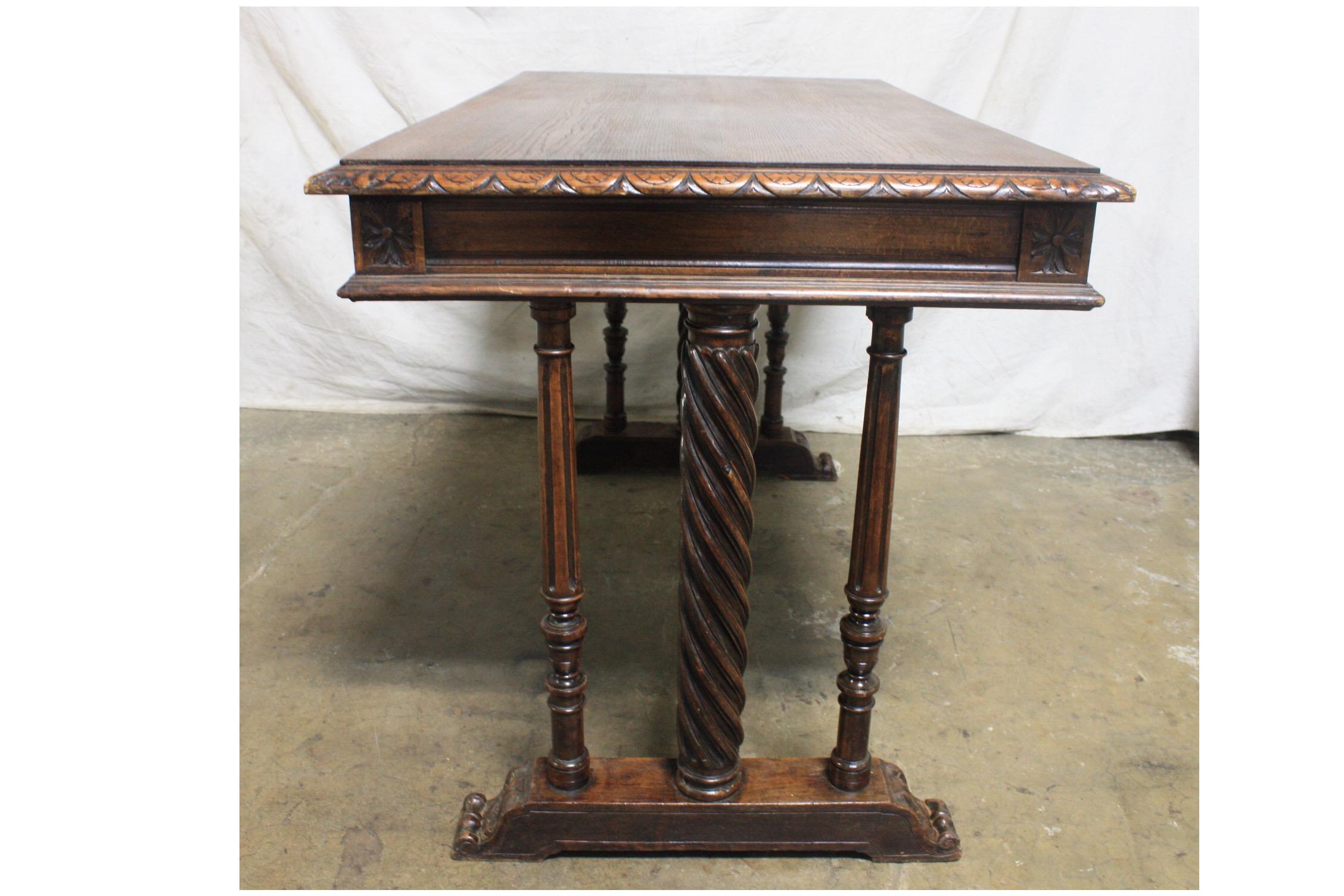 French 19th Century Gothic Style Writing Table For Sale 3