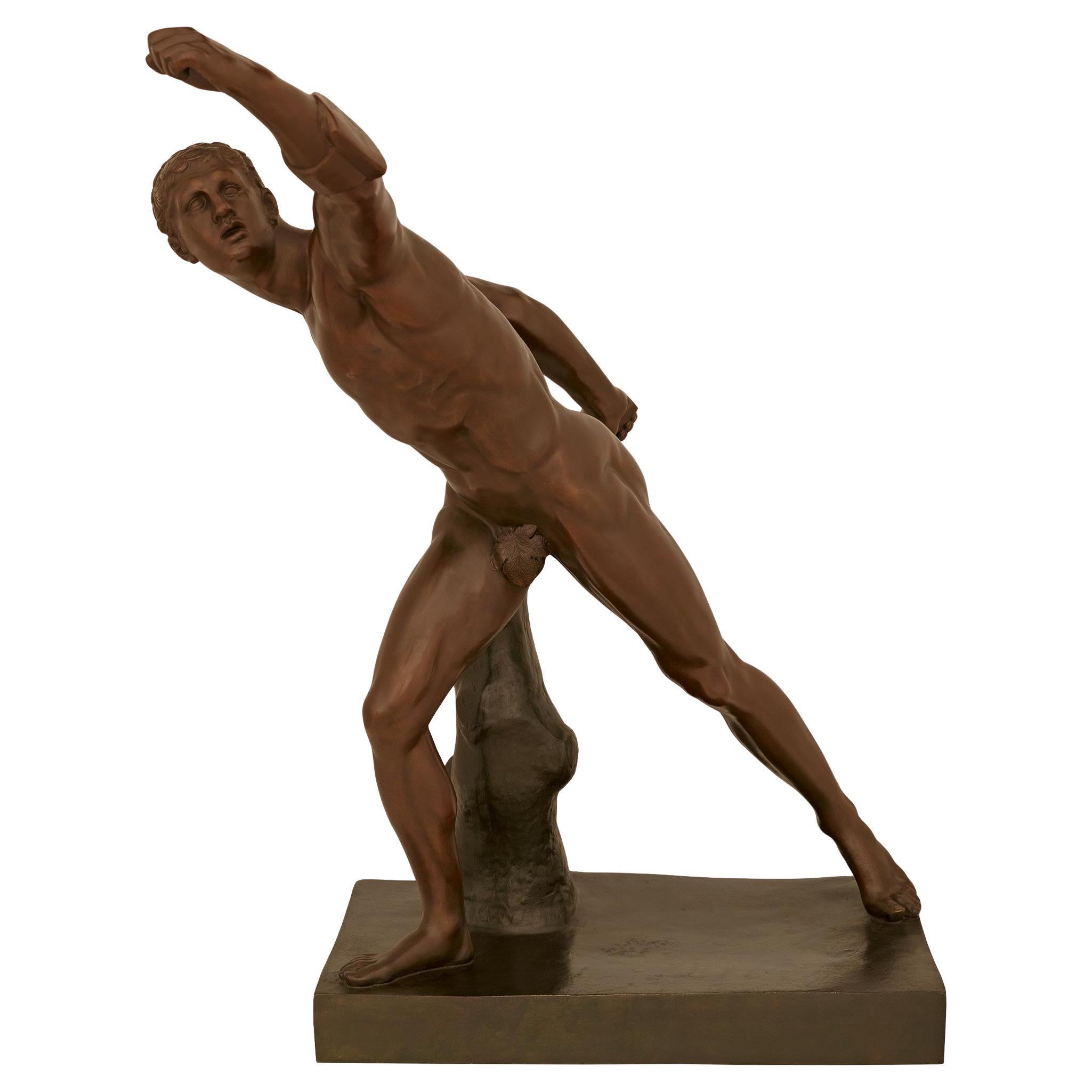 Statue en bronze patiné Grand Tour du gladiateur Borghese du 19e siècle en vente
