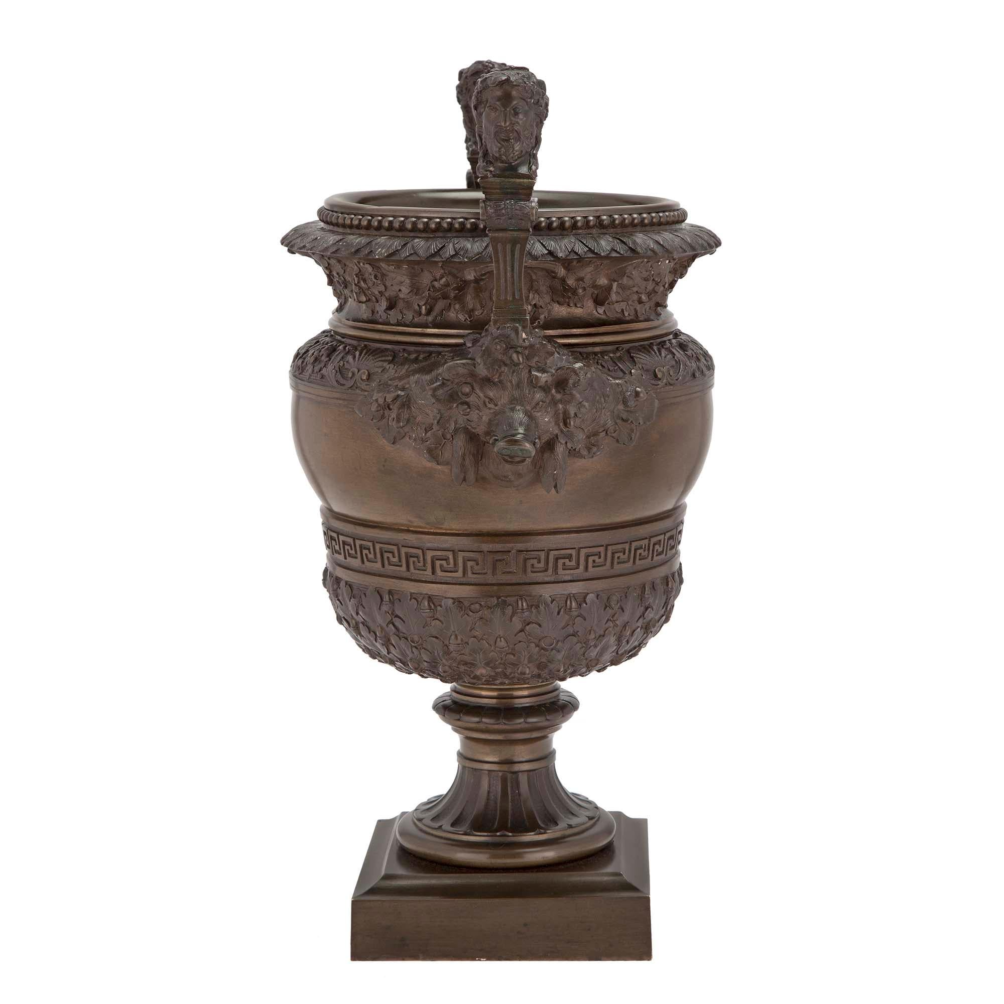 French 19th Century Grand Tour Period Patinated Bronze Urn For Sale 1