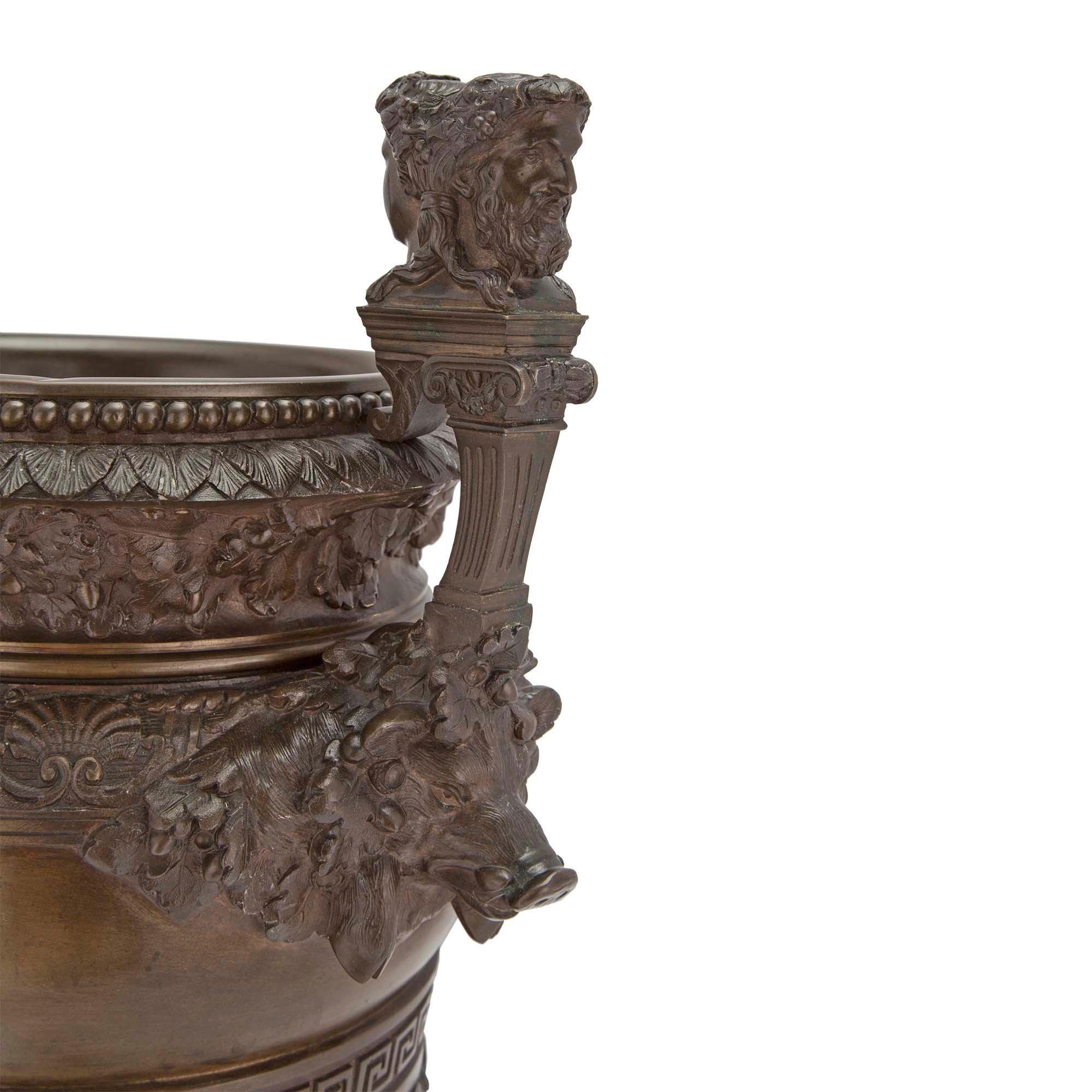 French 19th Century Grand Tour Period Patinated Bronze Urn For Sale 2