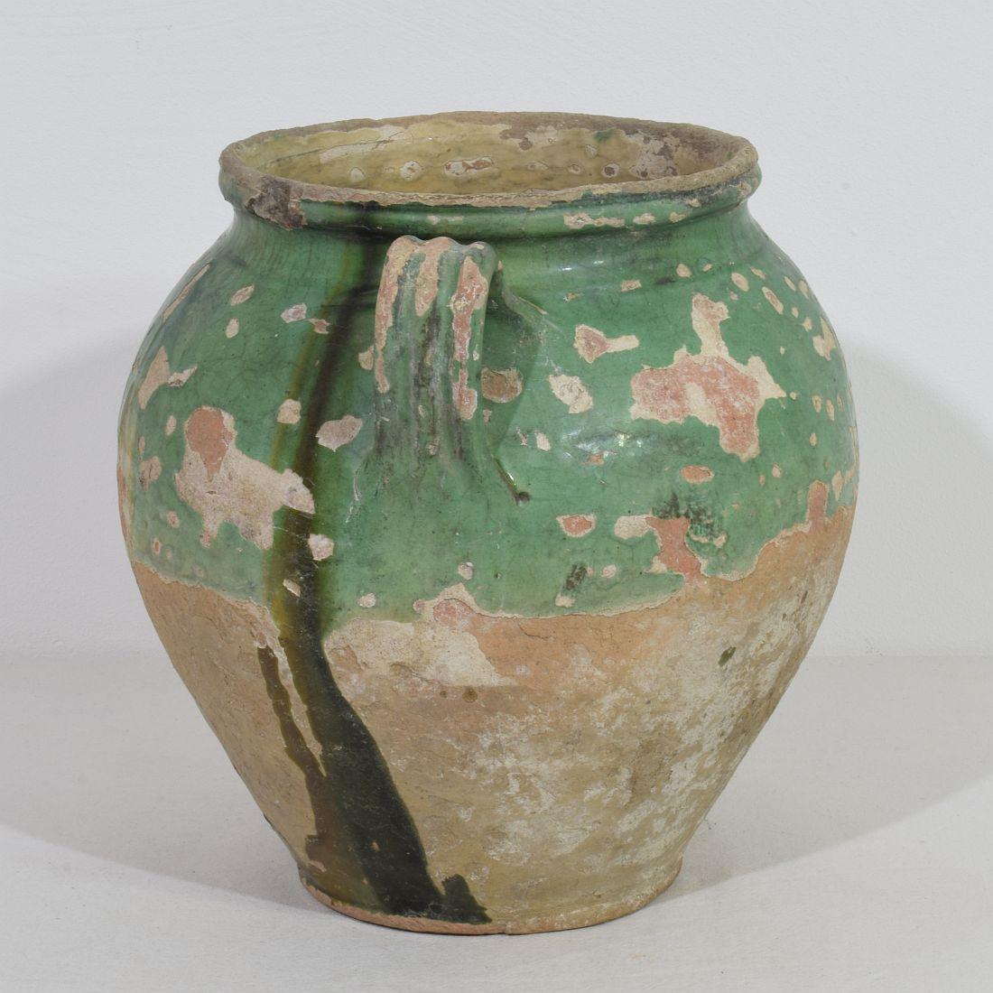 French 19th Century Green Glazed Ceramic Confit Jar In Good Condition For Sale In Buisson, FR