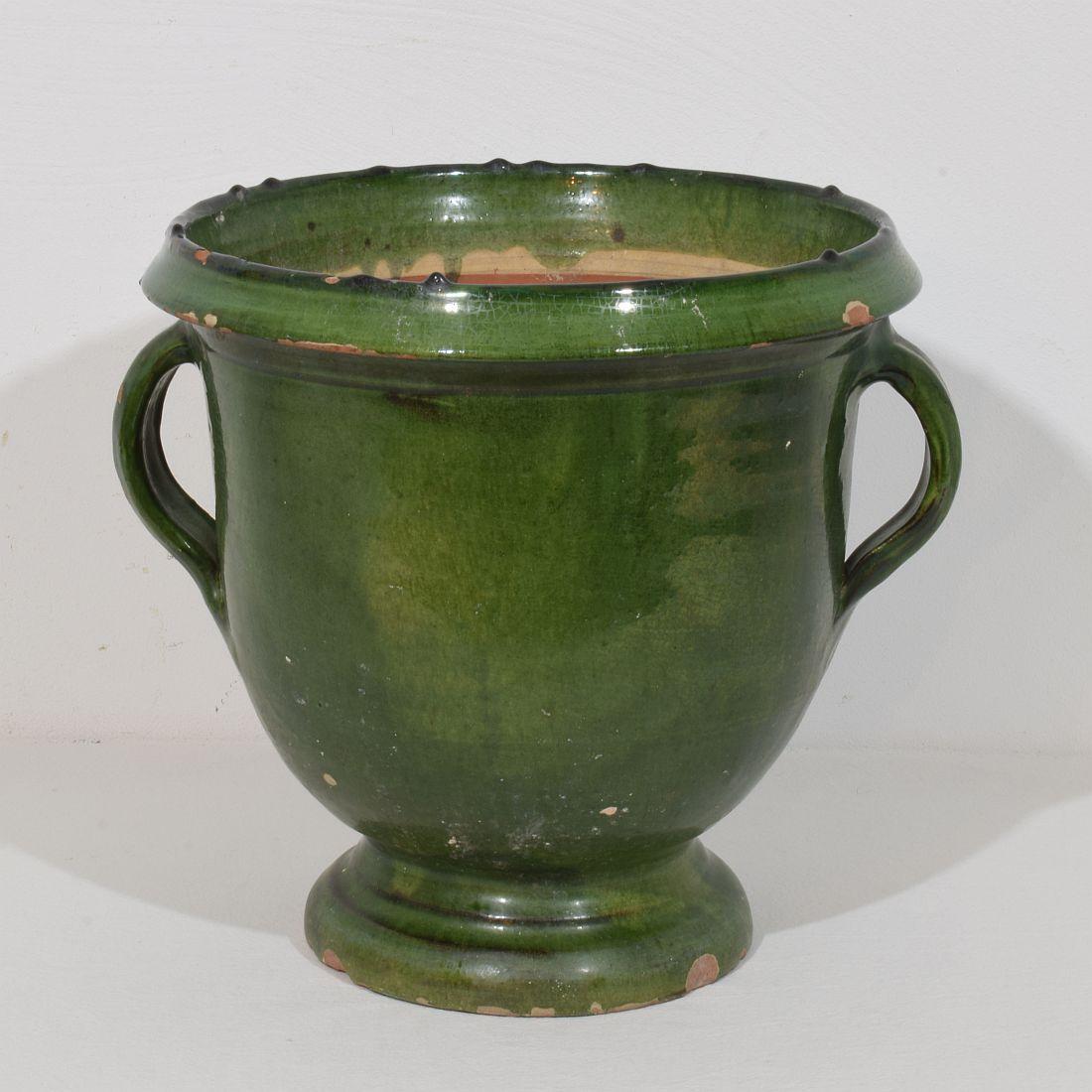 Belle jardinière en terre cuite émaillée, France, vers 1850-1900, Bon état de conservation.