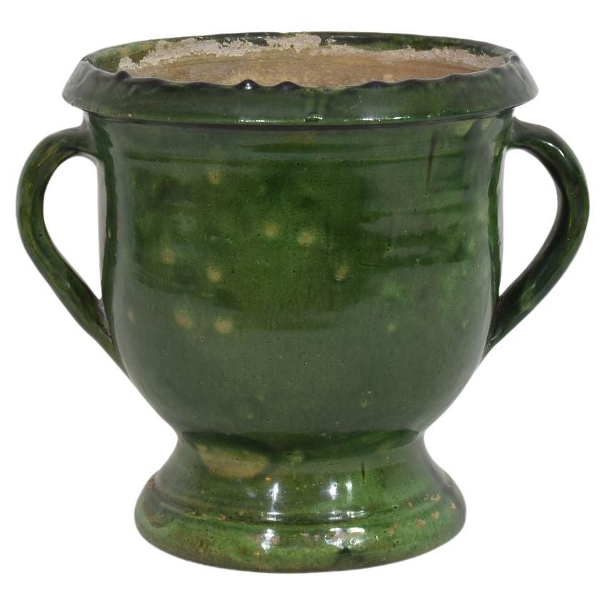 Französisches Castelnaudary-Pflanzgefäß aus grün glasiertem Steingut aus dem 19. Jahrhundert