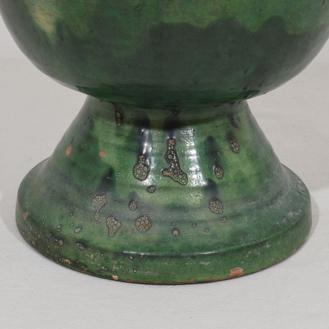 Französisches Castelnaudary-Pflanzgefäß/Vase aus grün glasiertem Steingut, 19. Jahrhundert im Angebot 5