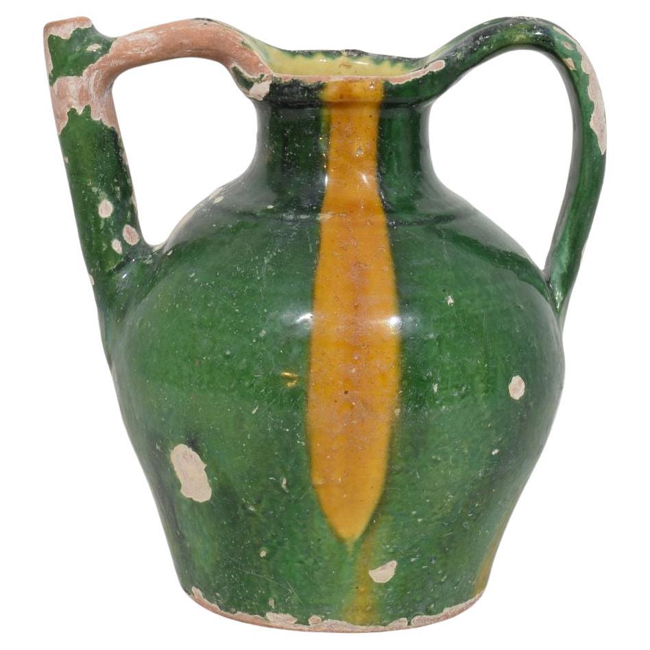 Pichet ou cruche à eau Orjol en terre cuite émaillée verte/jaune du 19ème siècle