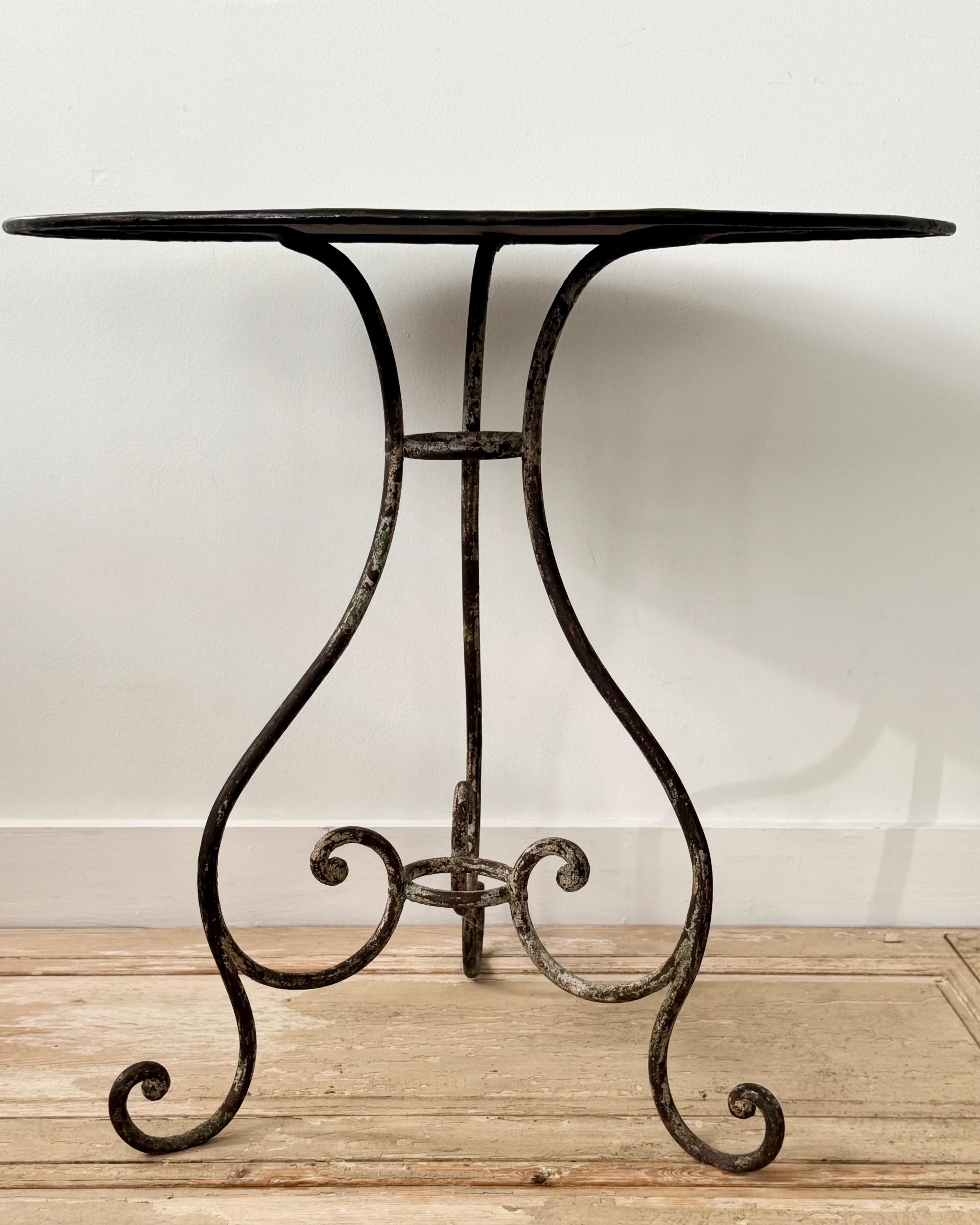 Francese French 19th Century Guéridon Base Bistro Table in vendita