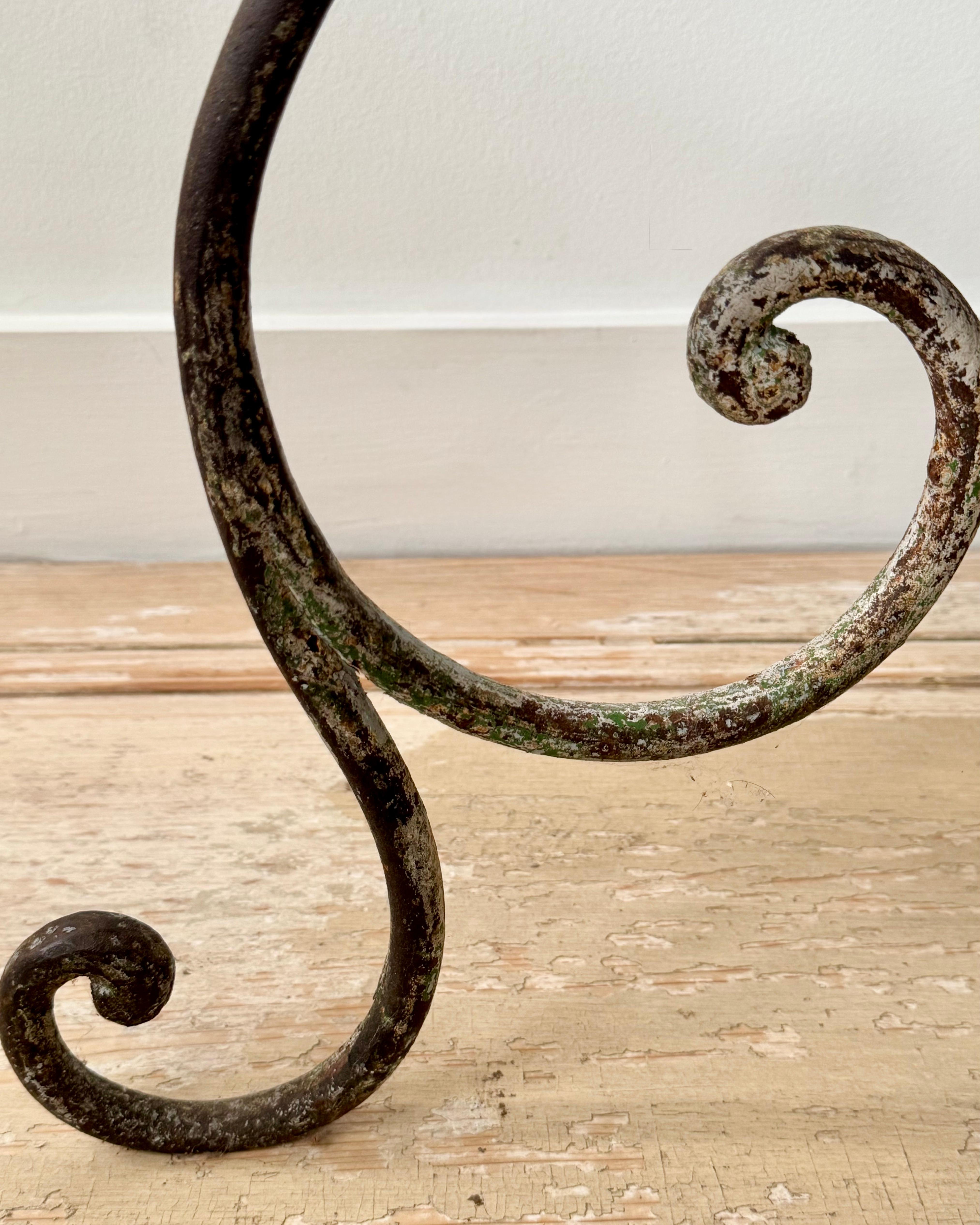 French 19th Century Guéridon Base Bistro Table in vendita 2
