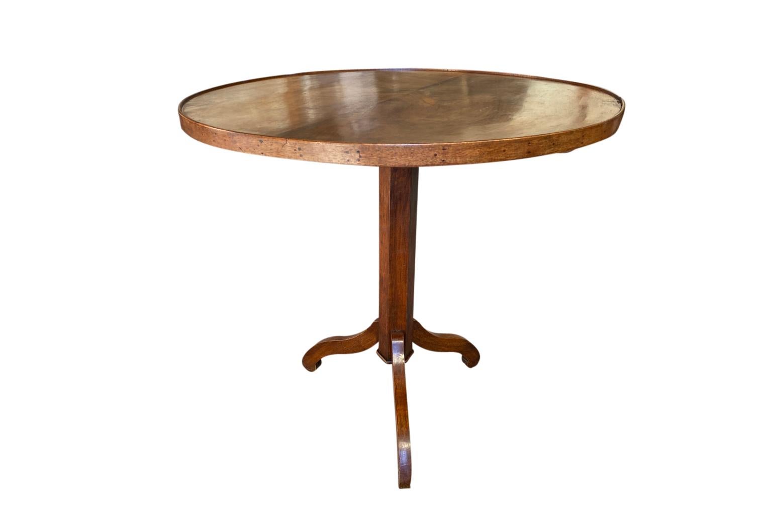 A very charming 19th century tilt top Gueridon from the Provence beautifully constructed from handsome walnut. Wonderful patina.