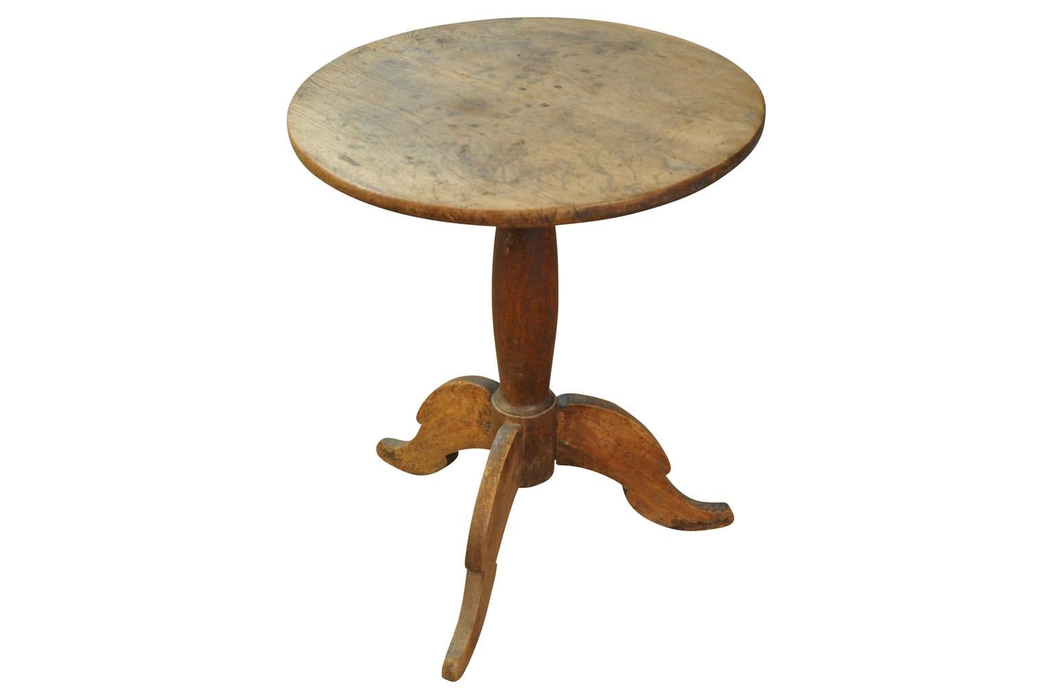 A very charming 19th century guéridon or side table from the Provence region of France. Handsomely constructed from beautifully patina’s washed chestnut.