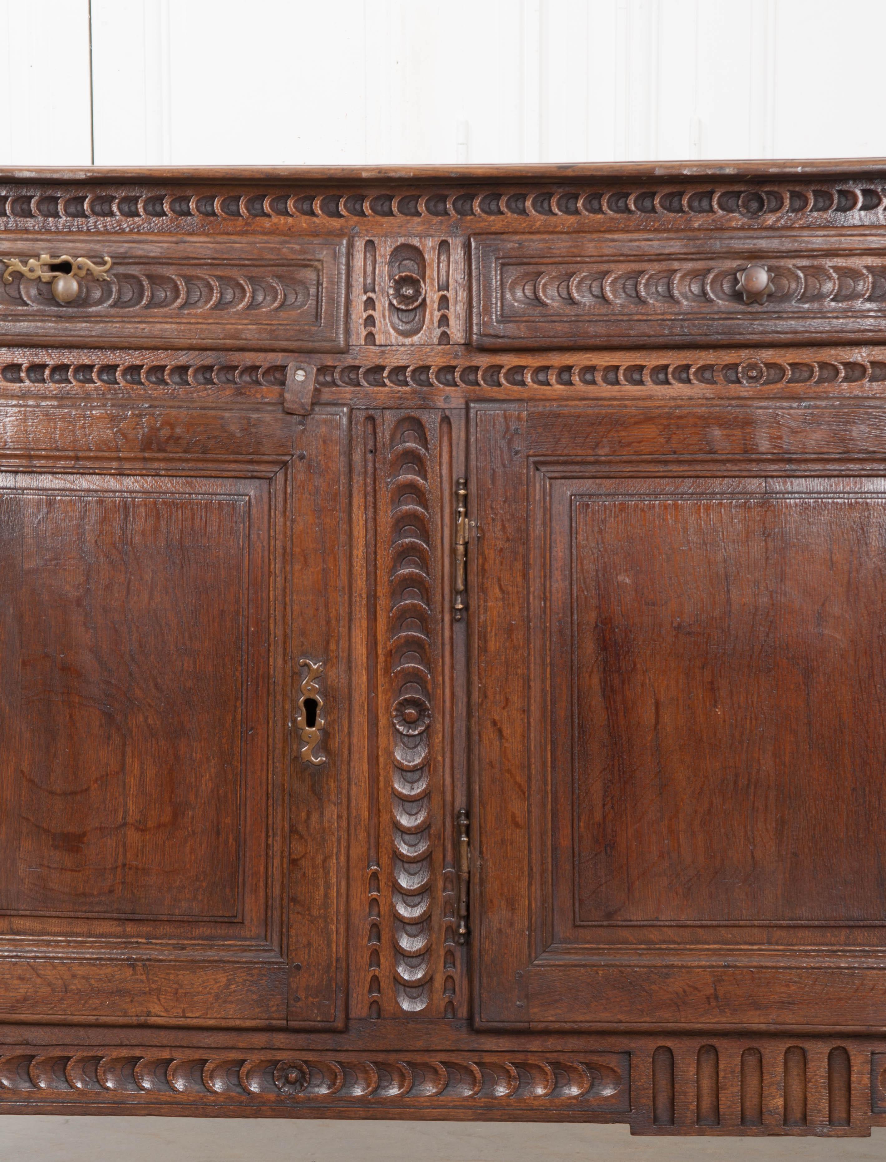 French 19th Century Hand Carved Oak Enfilade In Good Condition In Baton Rouge, LA