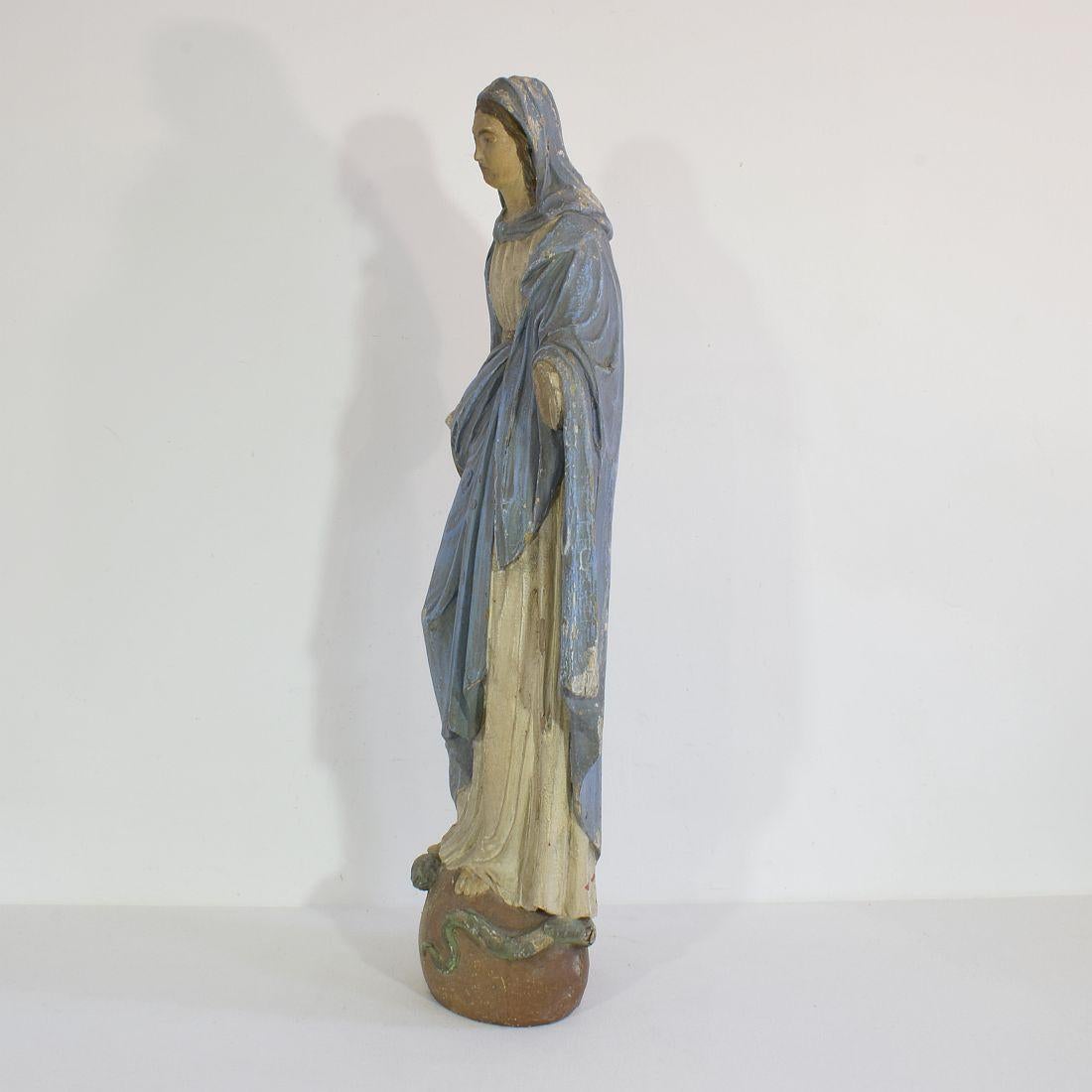 French 19th Century Hand Carved Wooden Madonna  In Good Condition In Buisson, FR