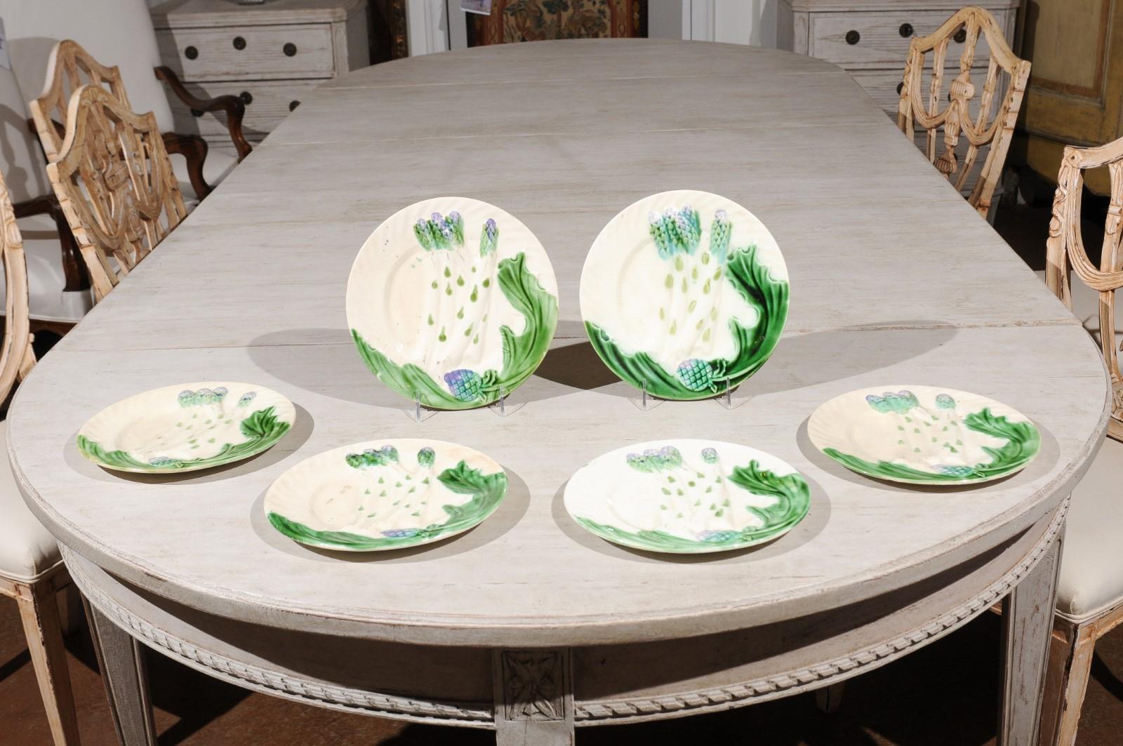 Hand-Painted French 19th Century Hand Painted Purple and Green Majolica Asparagus Plates For Sale
