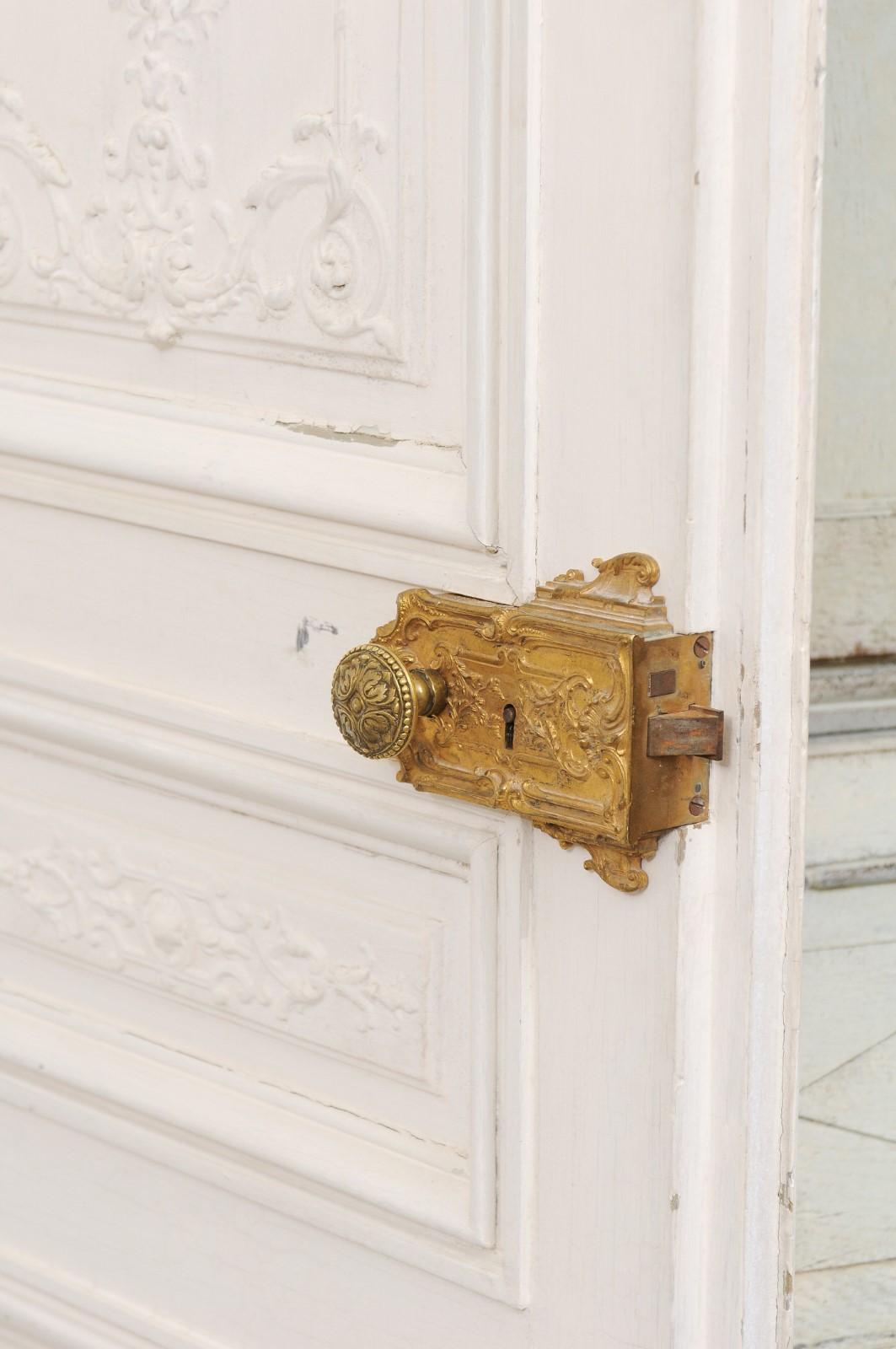 French 19th Century Haussmann Painted Doors with Carved Foliage Motifs 13