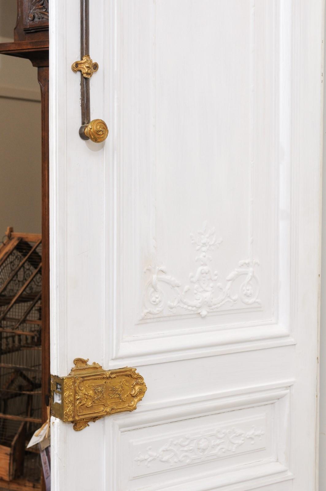 French 19th Century Haussmann Painted Doors with Carved Foliage Motifs 14