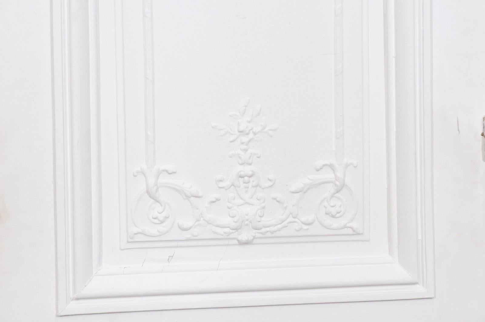 French 19th Century Haussmann Painted Doors with Carved Foliage Motifs 2
