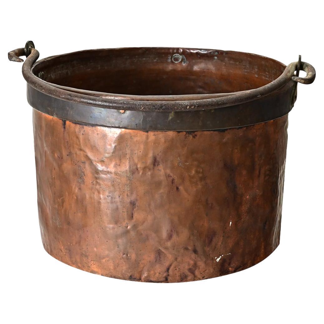 French 19th Century Heavy Copper Cooking Pot For Sale