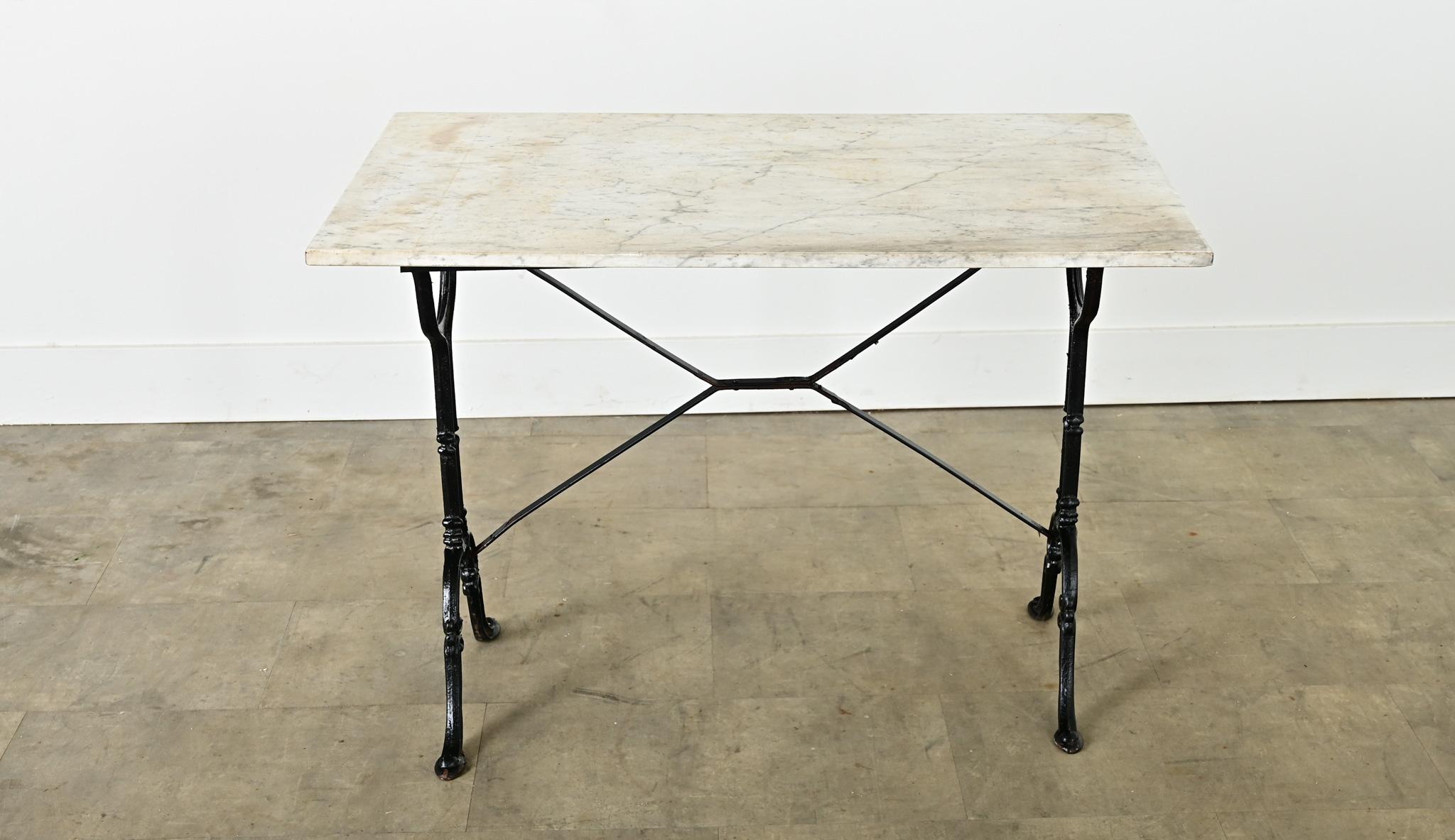 French 19th Century Iron and Marble Bistro Table (19. Jahrhundert) im Angebot