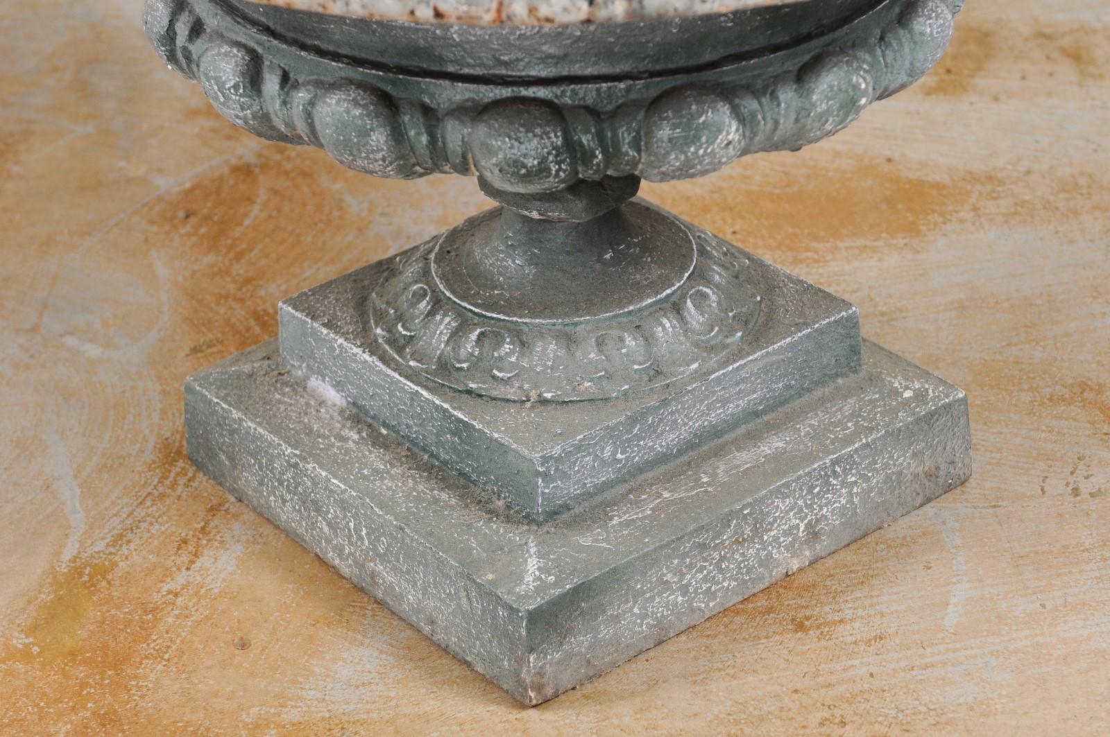 French 19th Century Iron Jardinière with Ovoid Motifs and Distressed Patina 10