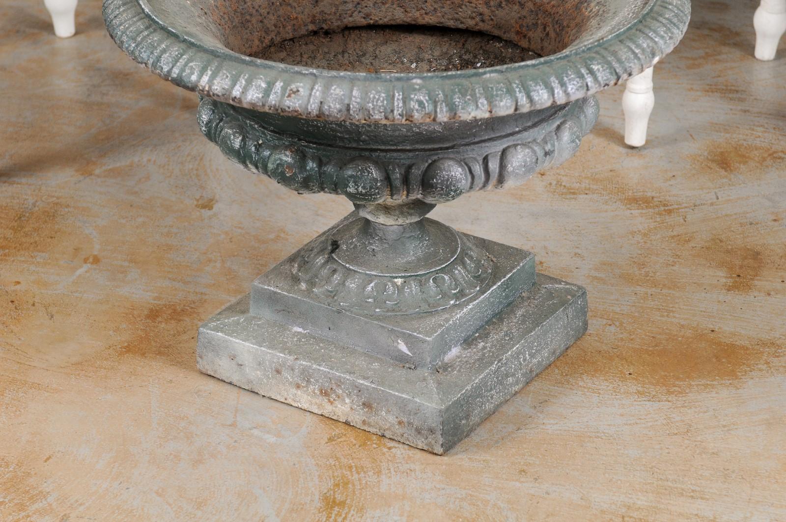 French 19th Century Iron Jardinière with Ovoid Motifs and Distressed Patina 1