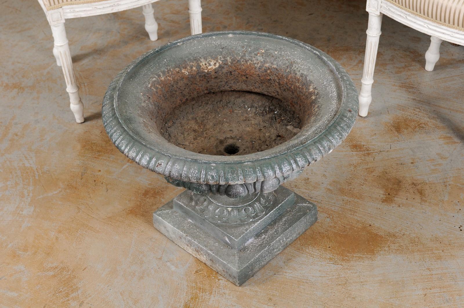 French 19th Century Iron Jardinière with Ovoid Motifs and Distressed Patina 2