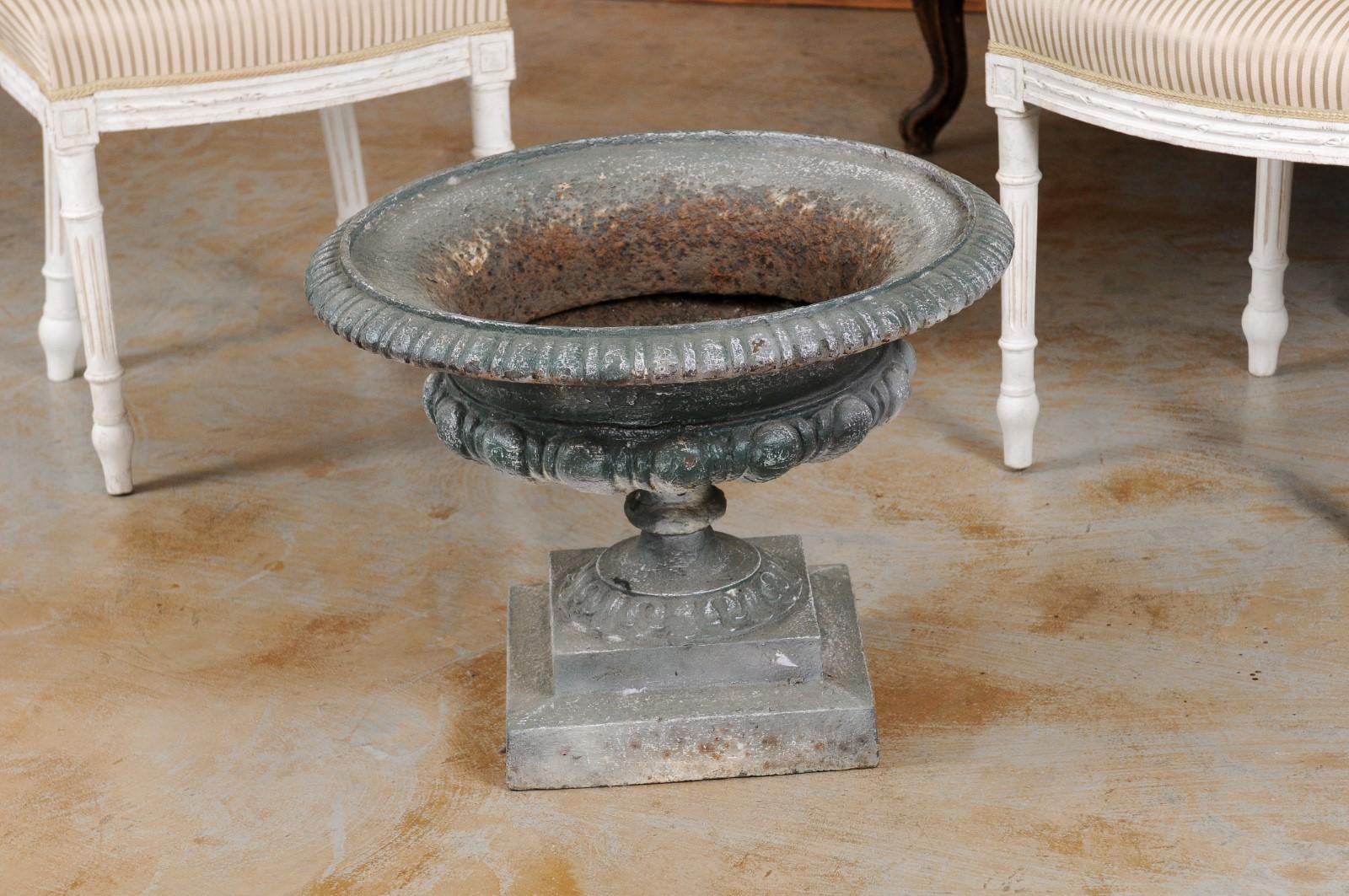 French 19th Century Iron Jardinière with Ovoid Motifs and Distressed Patina 3