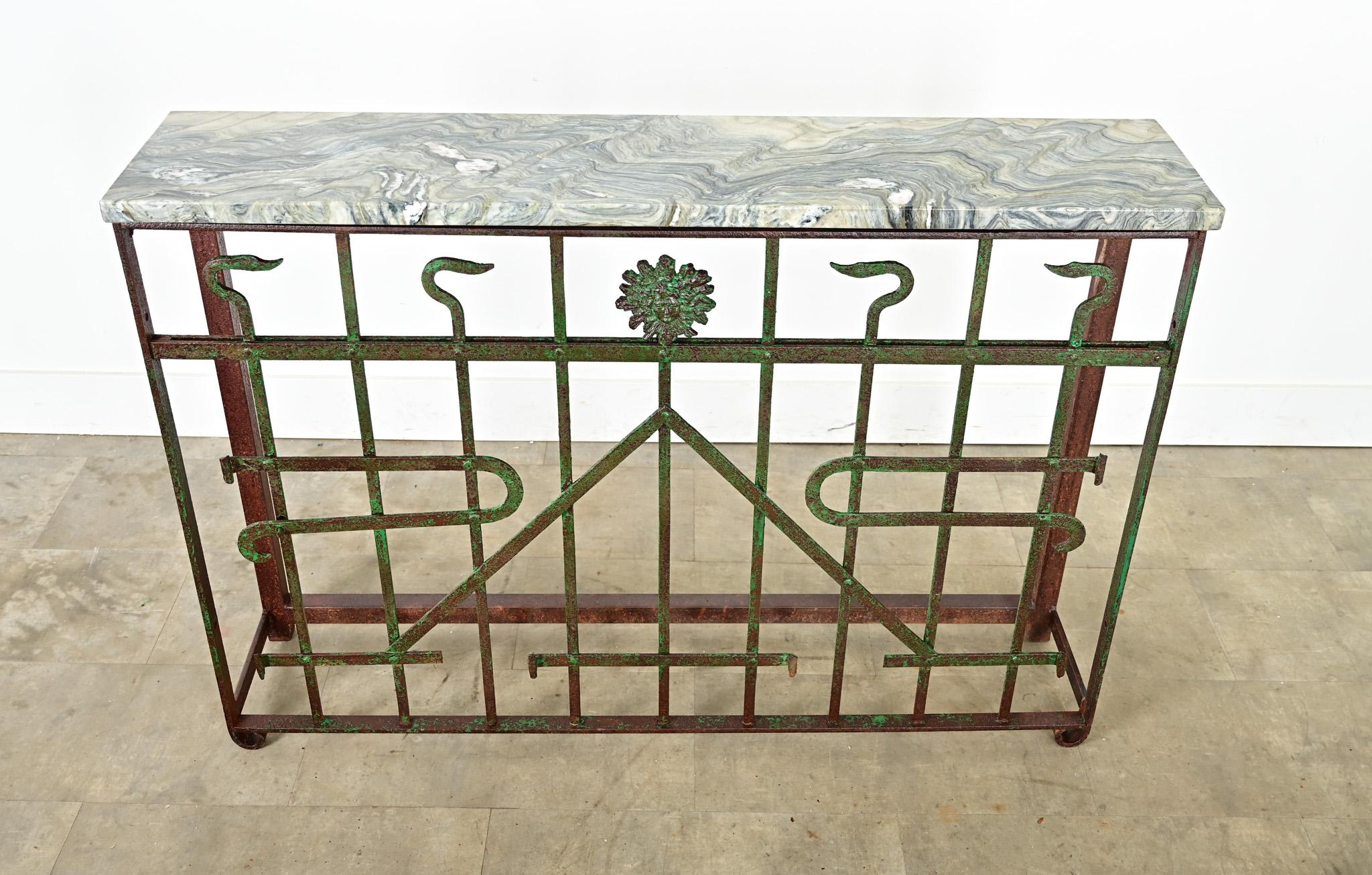 French 19th Century Iron Railing Console In Good Condition For Sale In Baton Rouge, LA