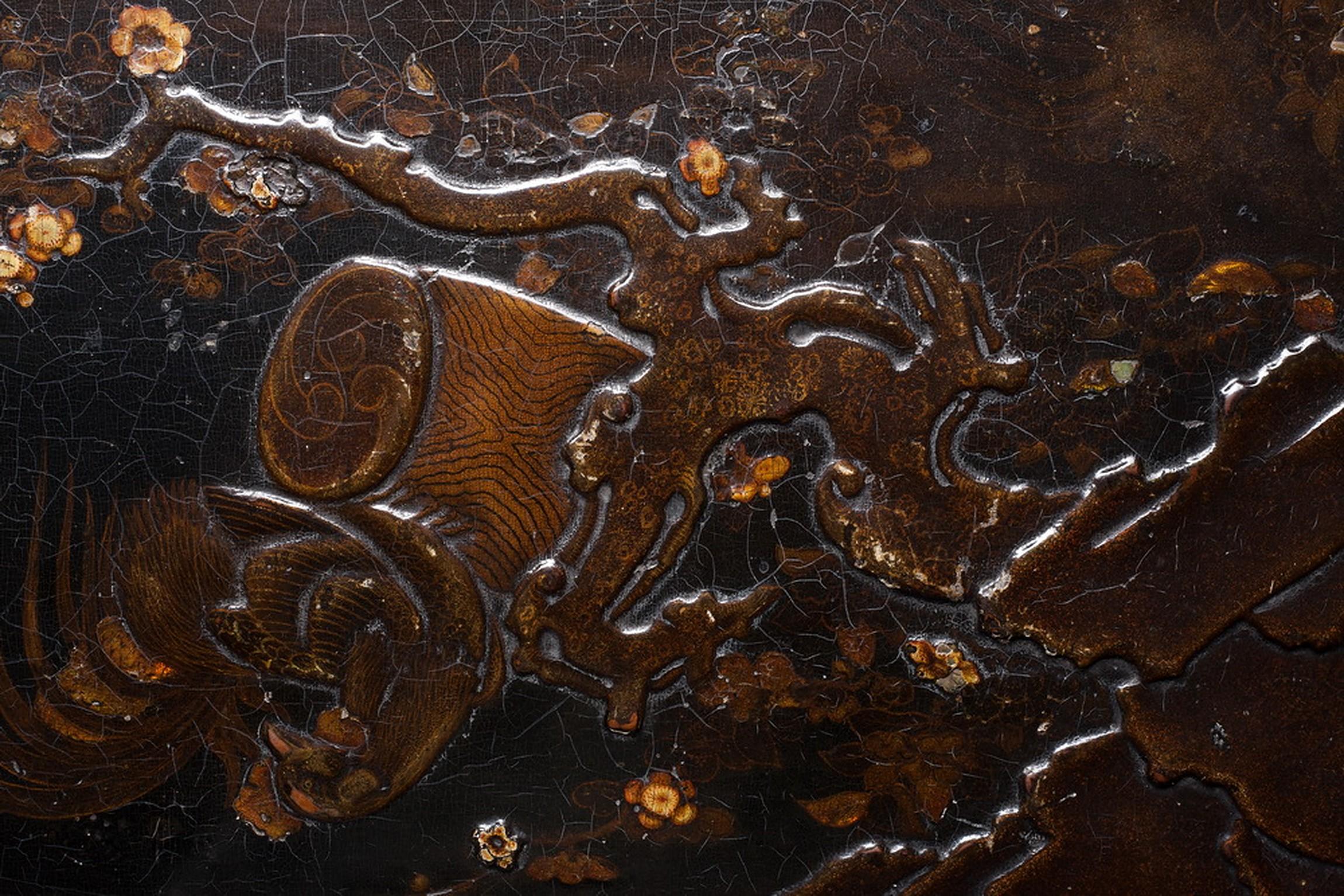 French 19th Century Japanese Lacquer Bureau Plat in Napoleon III Style For Sale 6