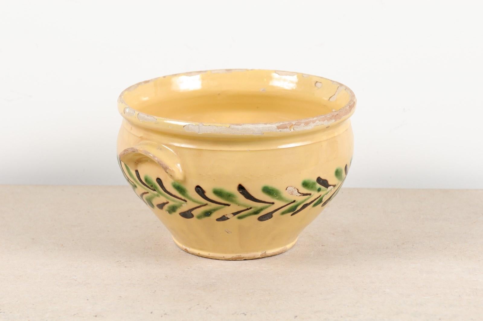 French 19th Century Jaspe Pottery Bowl with Stylized Olive Tree Motifs 5