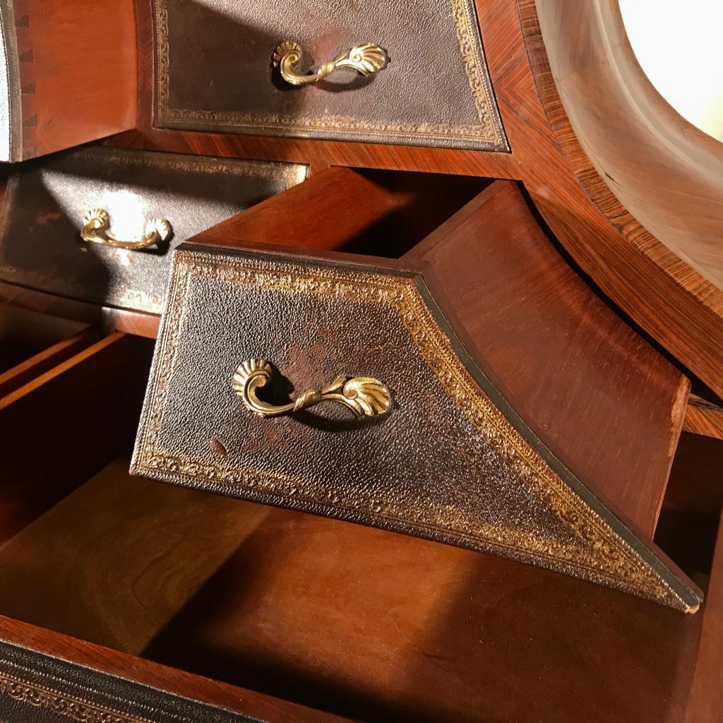 Fantastic quality and very decorative French Louis XV style kingwood and walnut desk top drawer set, or perhaps could be better used as a jewellery chest or collectors chest. 

Would also make a great decor piece on as console or sideboard and you
