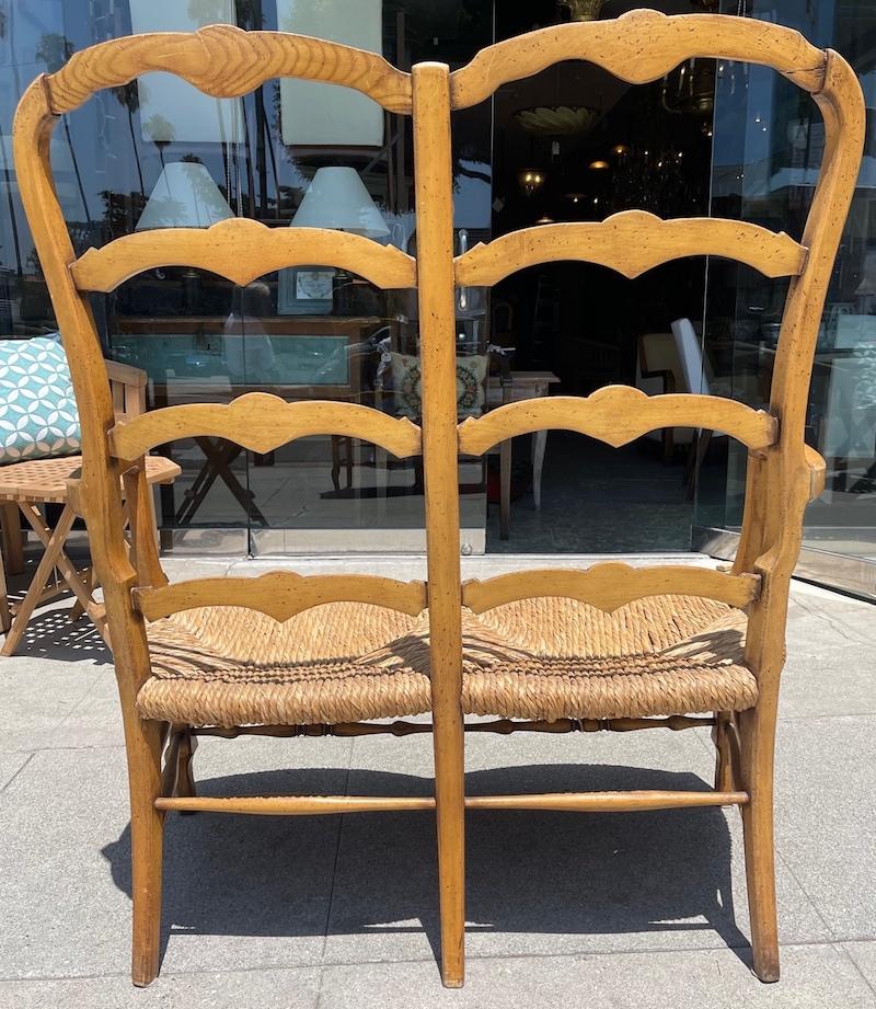 French 19th Century Ladder-back Banquette with Arms and Rush Seat For Sale 6