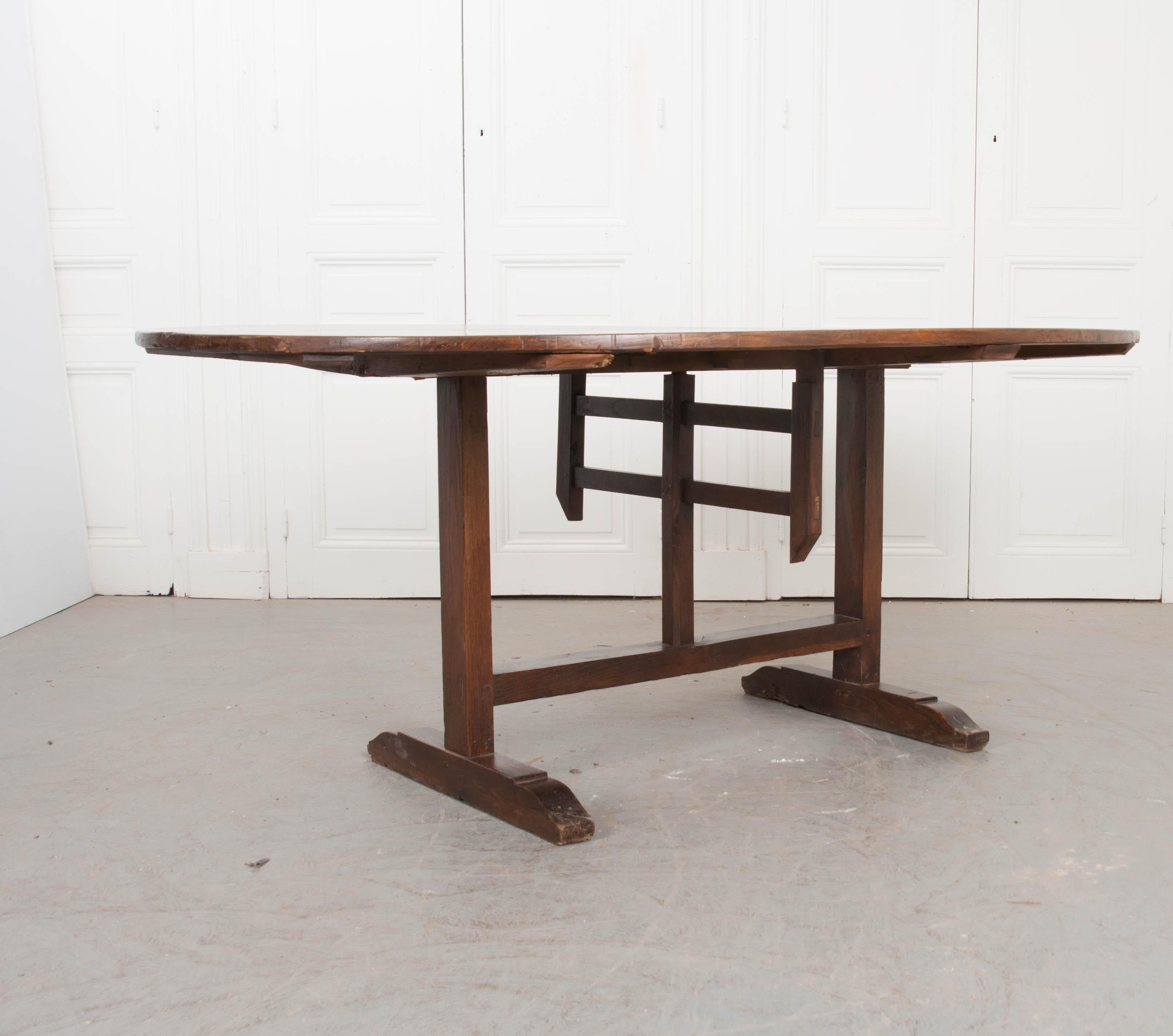 French 19th Century Large Walnut Wine Tasting Table 1