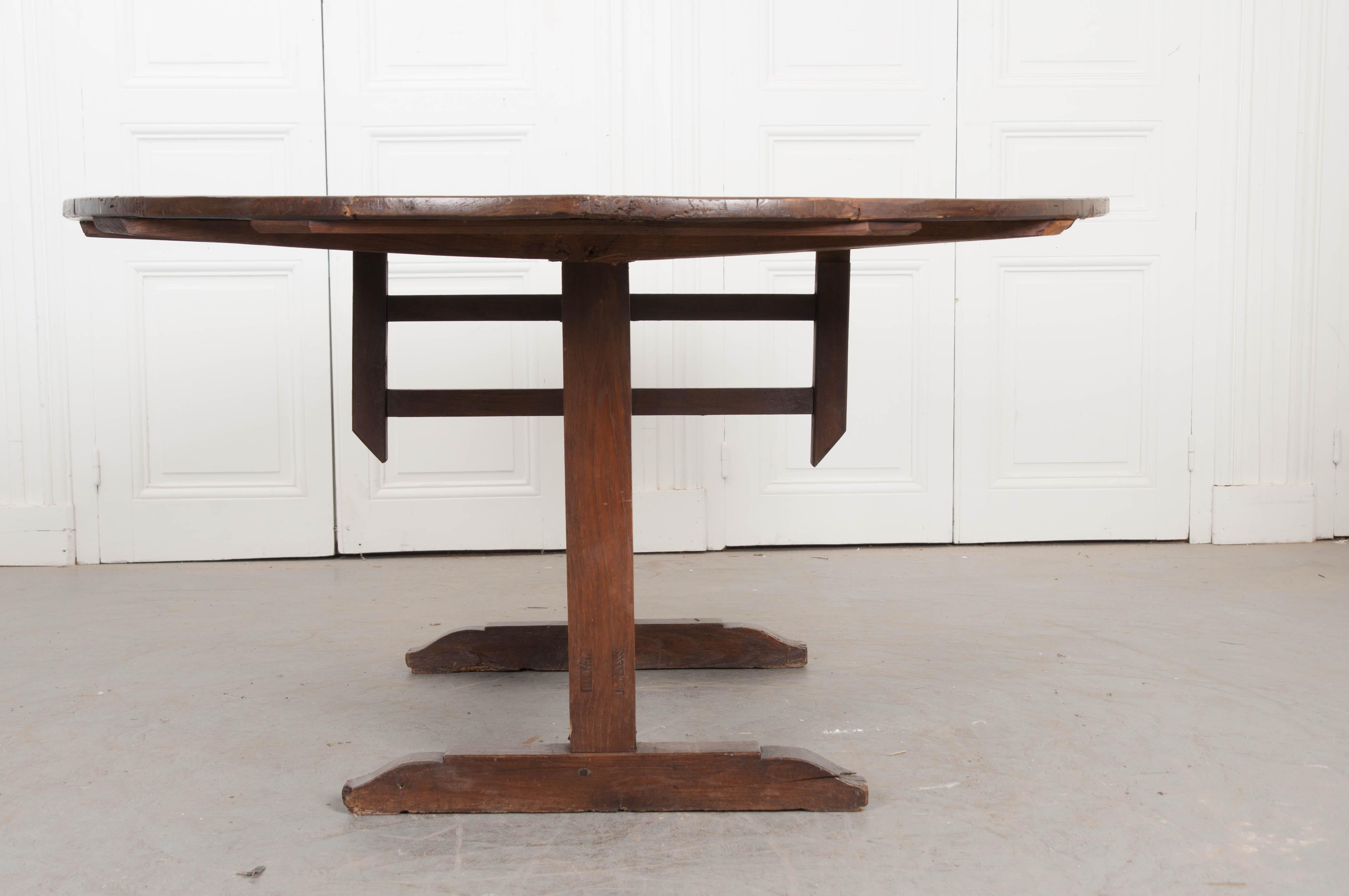 French 19th Century Large Walnut Wine Tasting Table 2