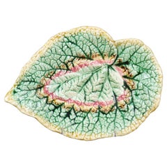 French 19th Century Leaf Shaped Majolica Serving Platter with Textured Design