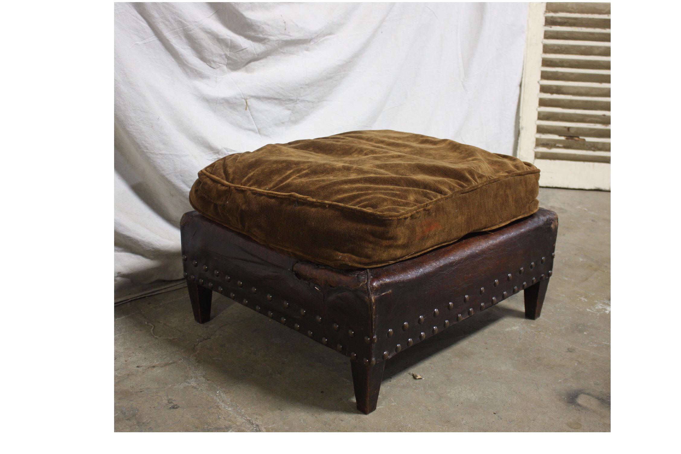 French 19th Century Leather Stool 3