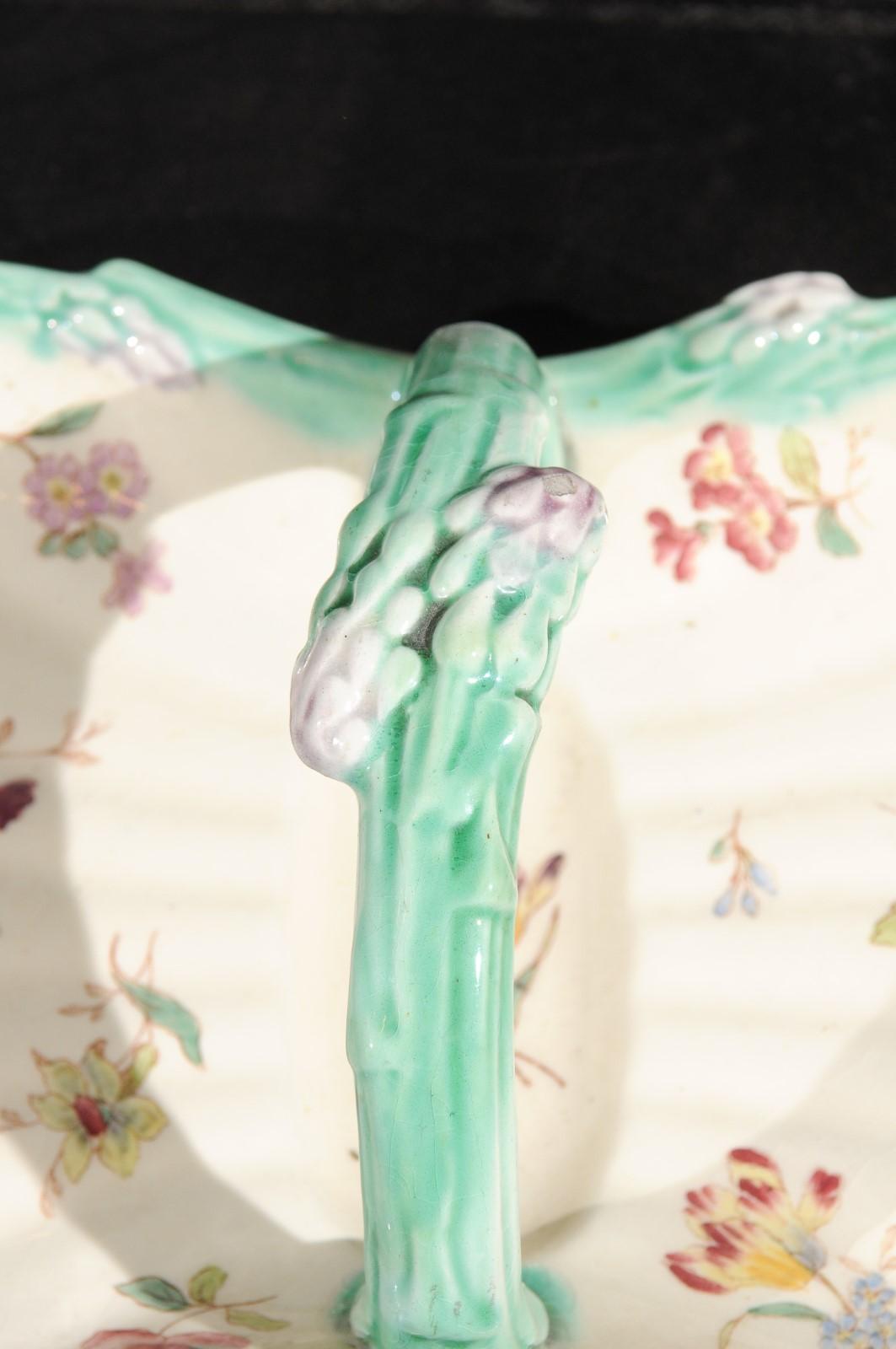 French 19th Century Longchamp Majolica Asparagus Server with Floral Decor For Sale 2